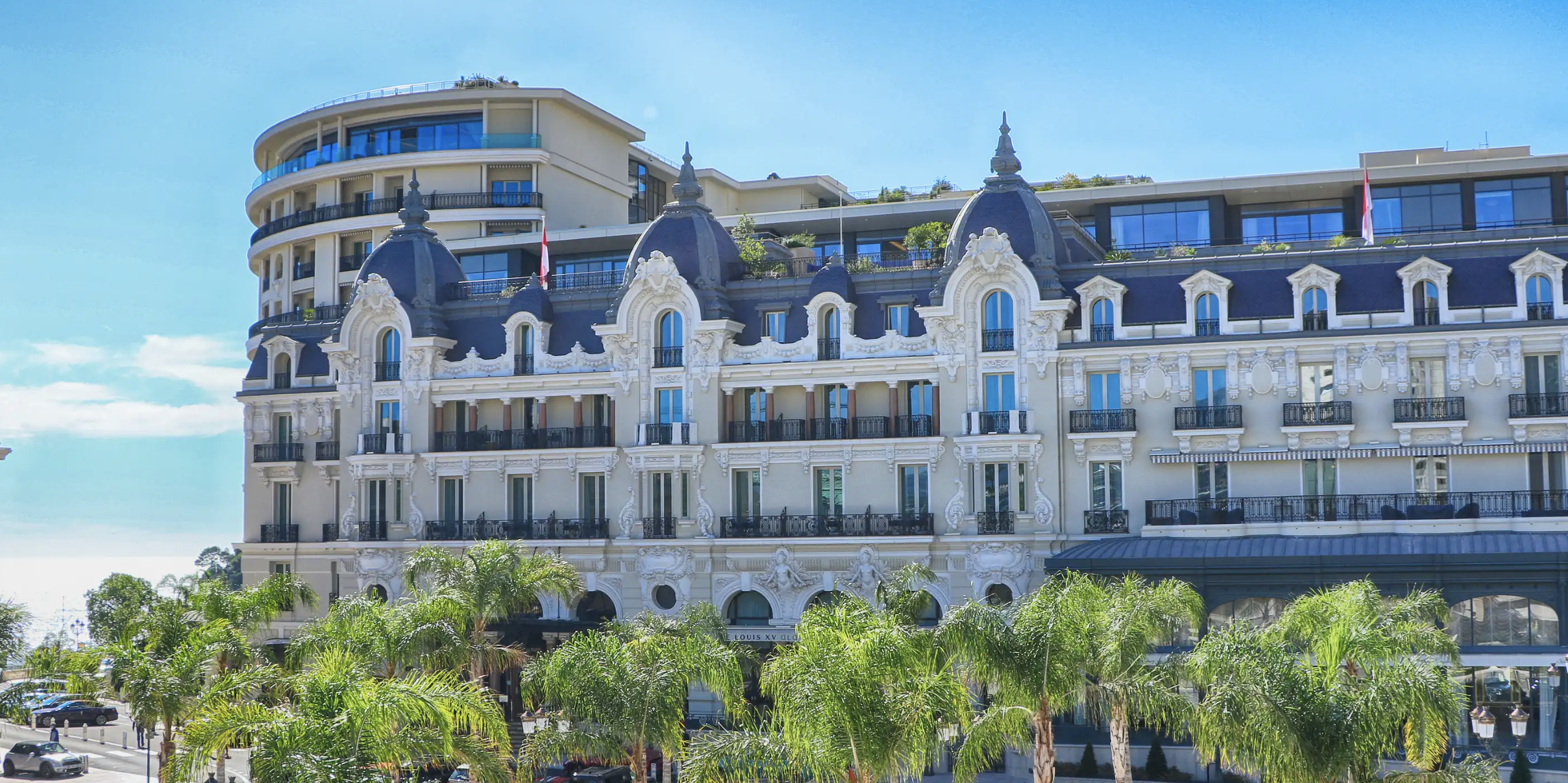 La façade d’un des plus beaux hôtels avec un spa de Monaco © Hôtel de Paris Monte-Carlo La façade d’un des plus beaux hôtels avec un spa de Monaco © Hôtel de Paris Monte-Carlo