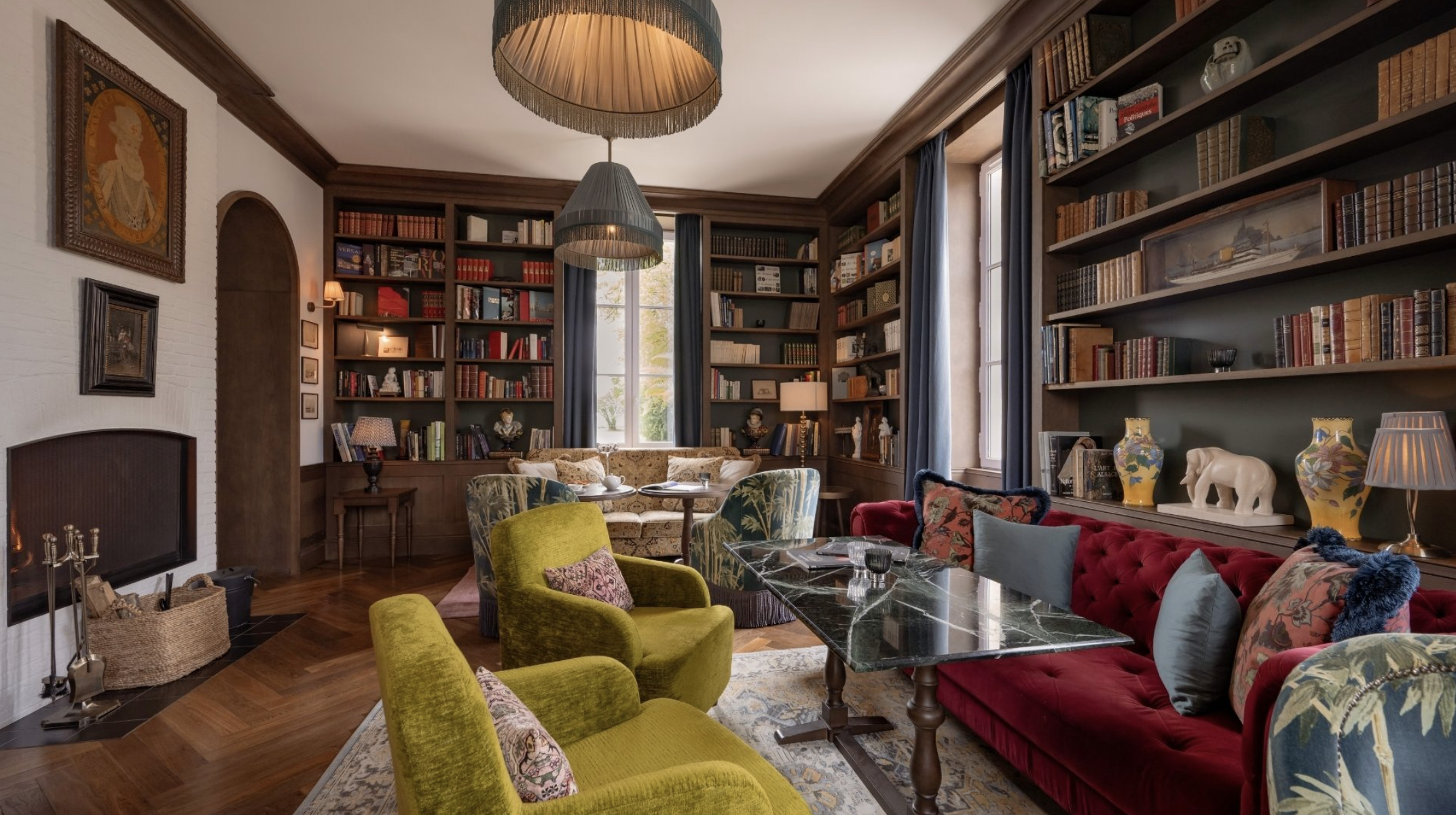 Le salon bibliothèque © La Maison d’Estournel 