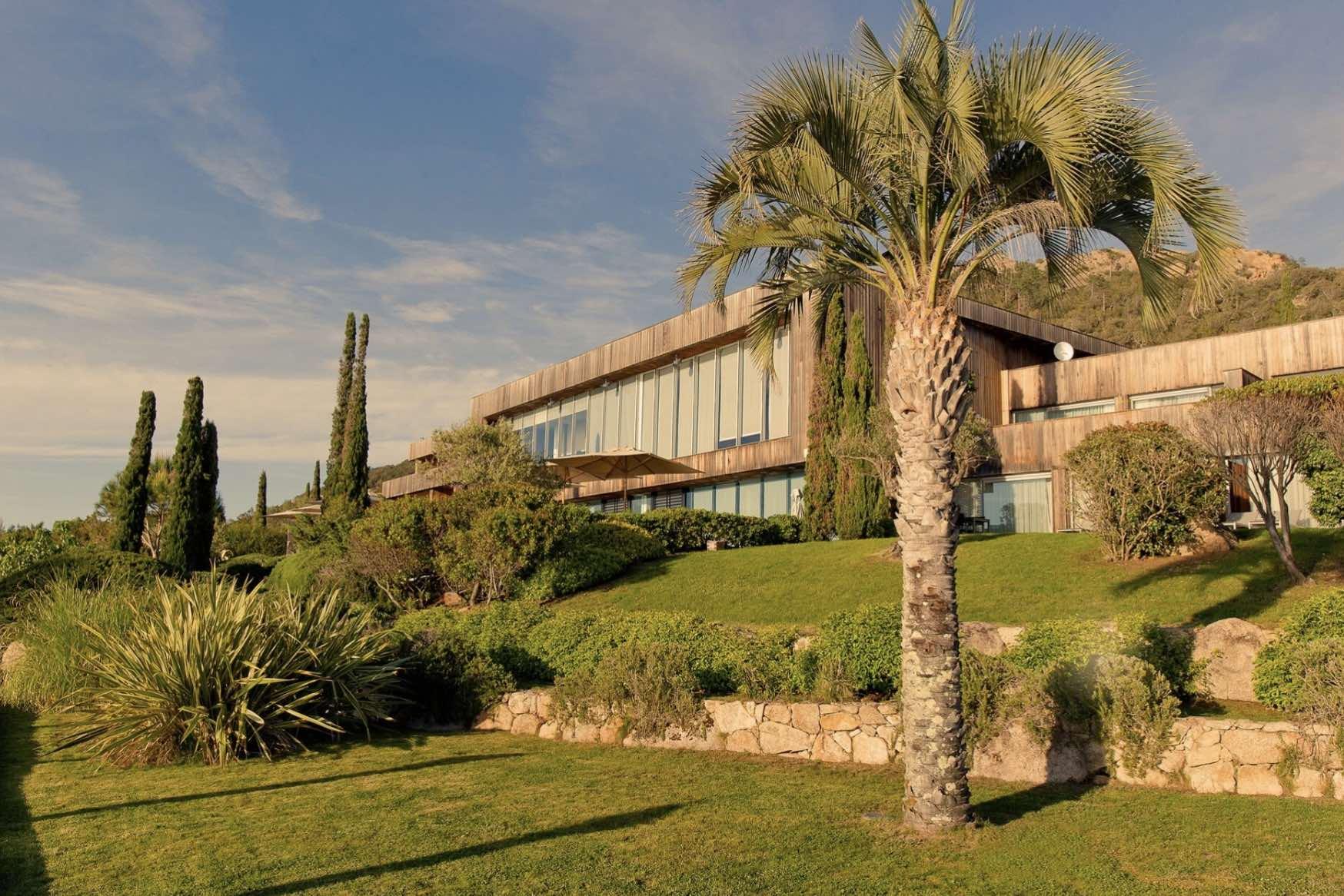 Un hôtel vue sur mer en Corse où se retrouver en amoureux © Casadelmar