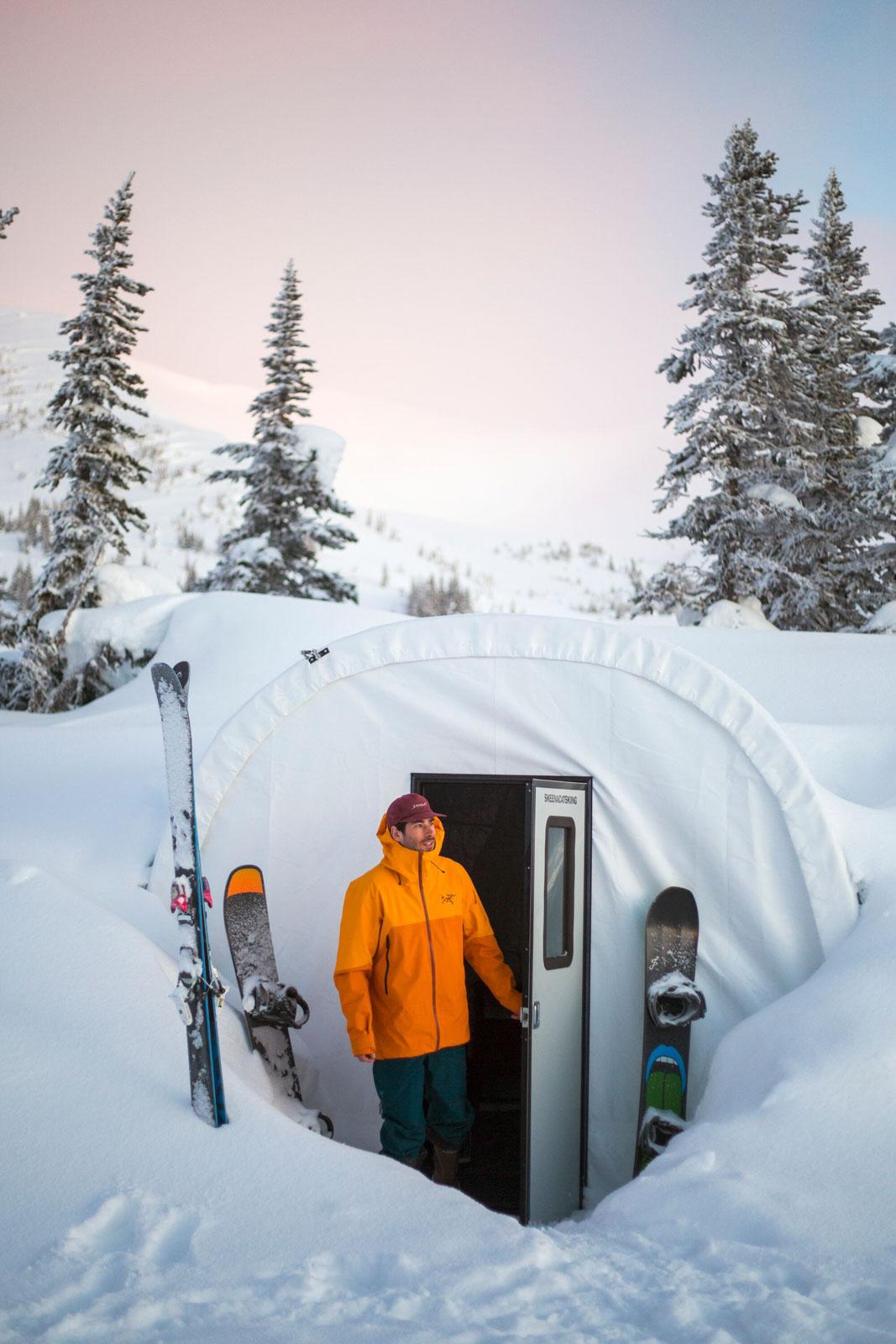 Expérience de cat skiing © Northern BC Tourism Abby Cooper