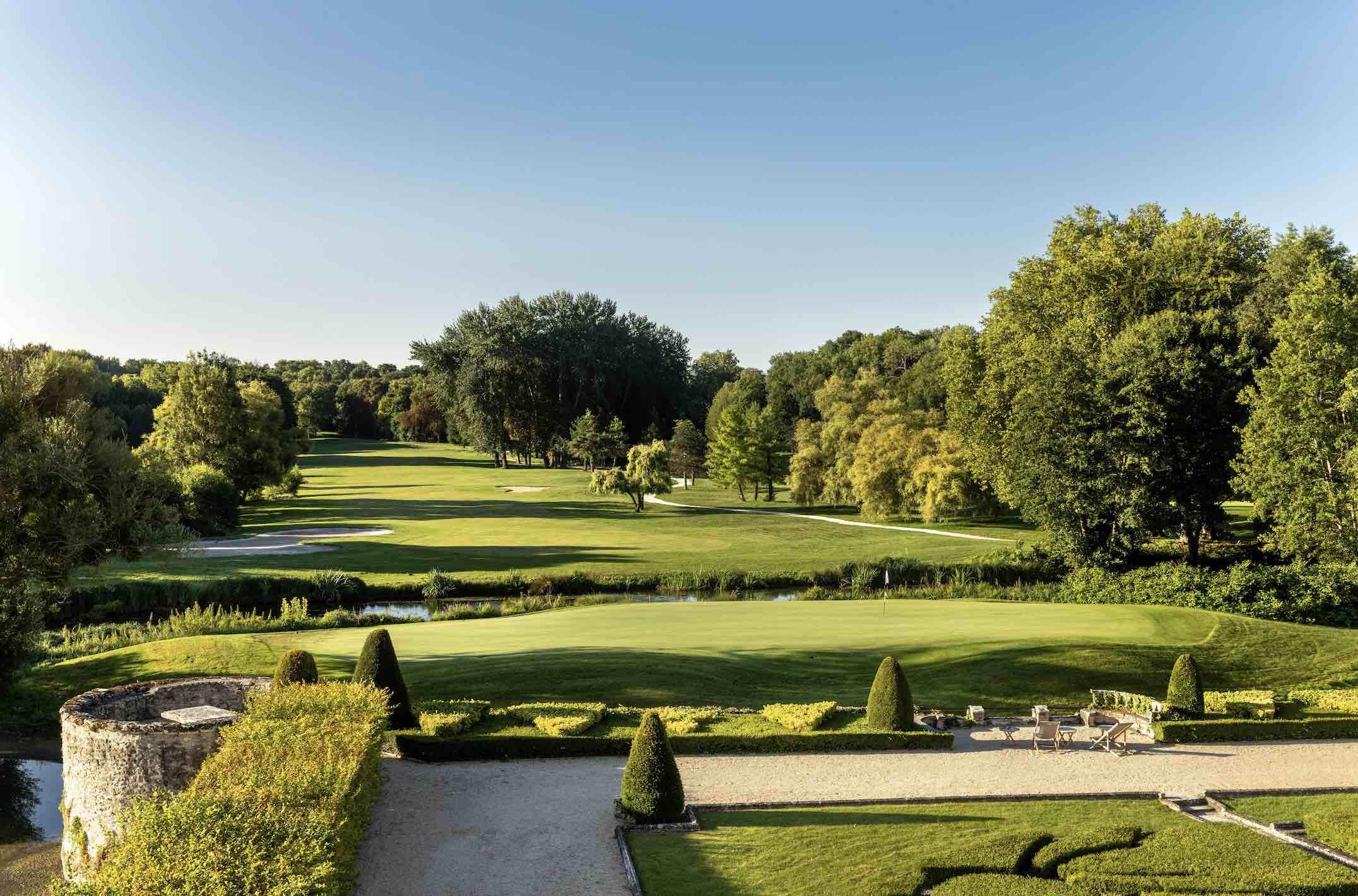 Le golf du Château d’Augerville © Christophe Bielsa