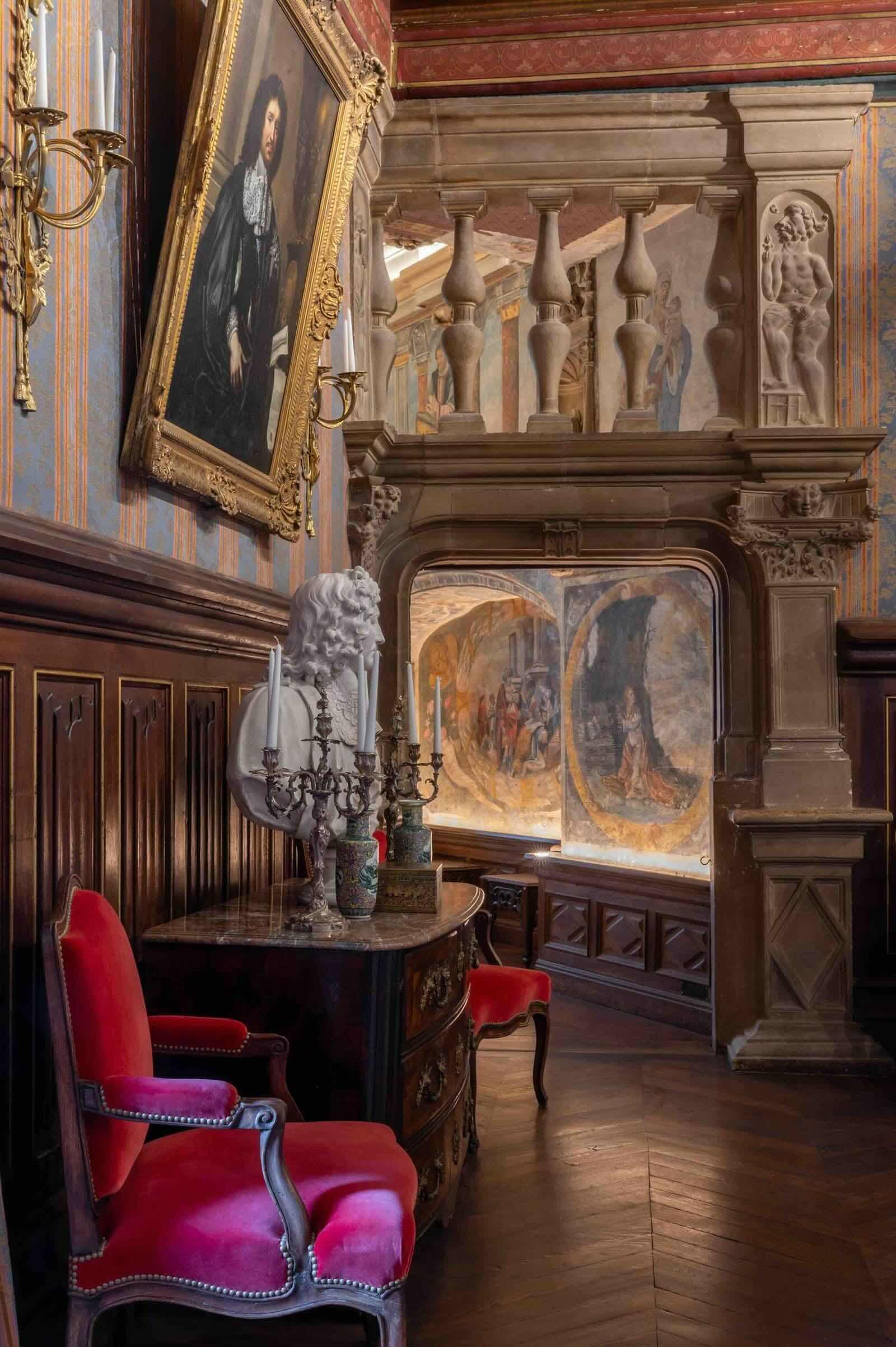 Les salons du château © Arielle de La Tour d’Auvergne