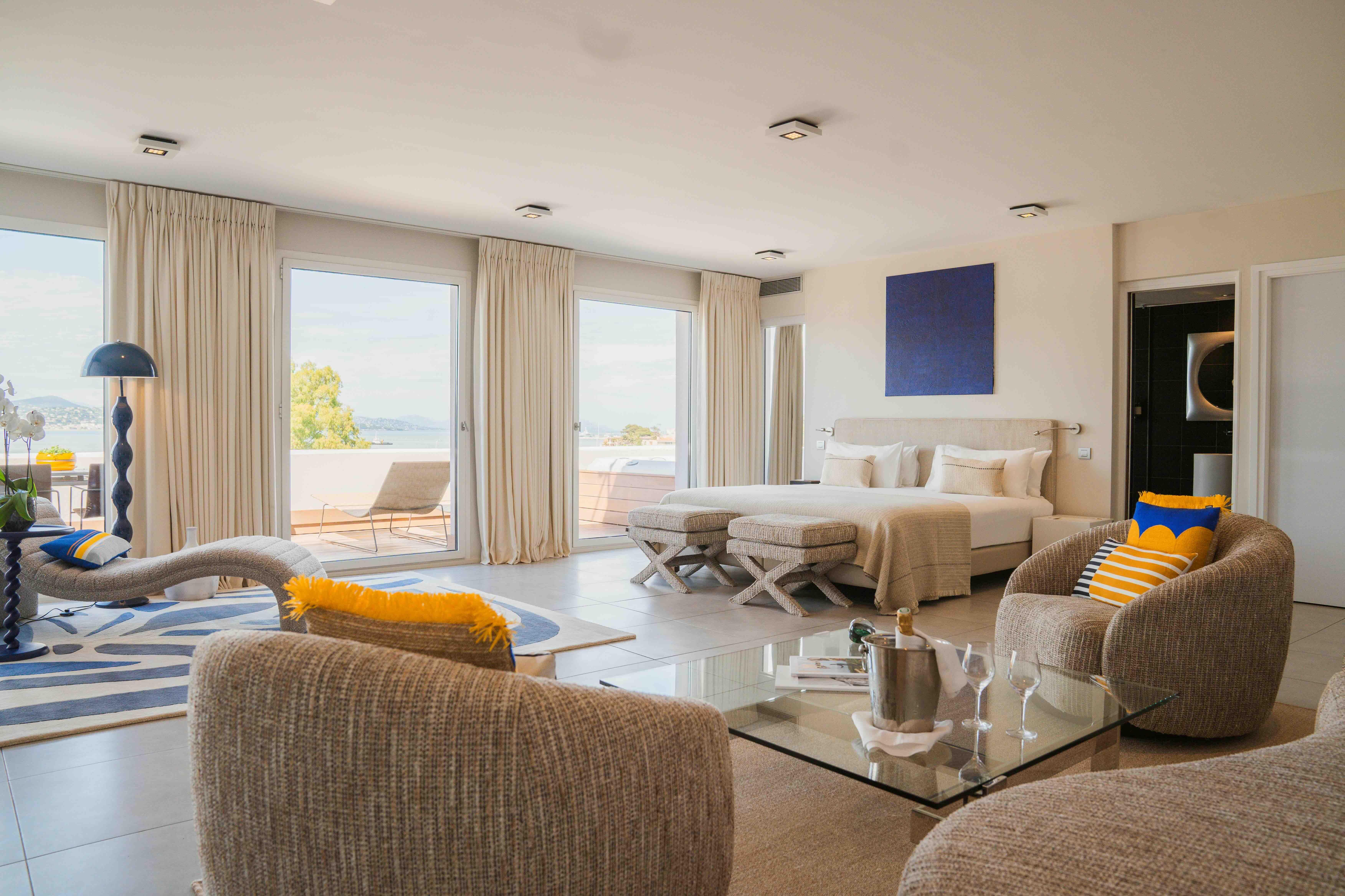 Le Kube, hôtel 5 étoiles à Saint-Tropez