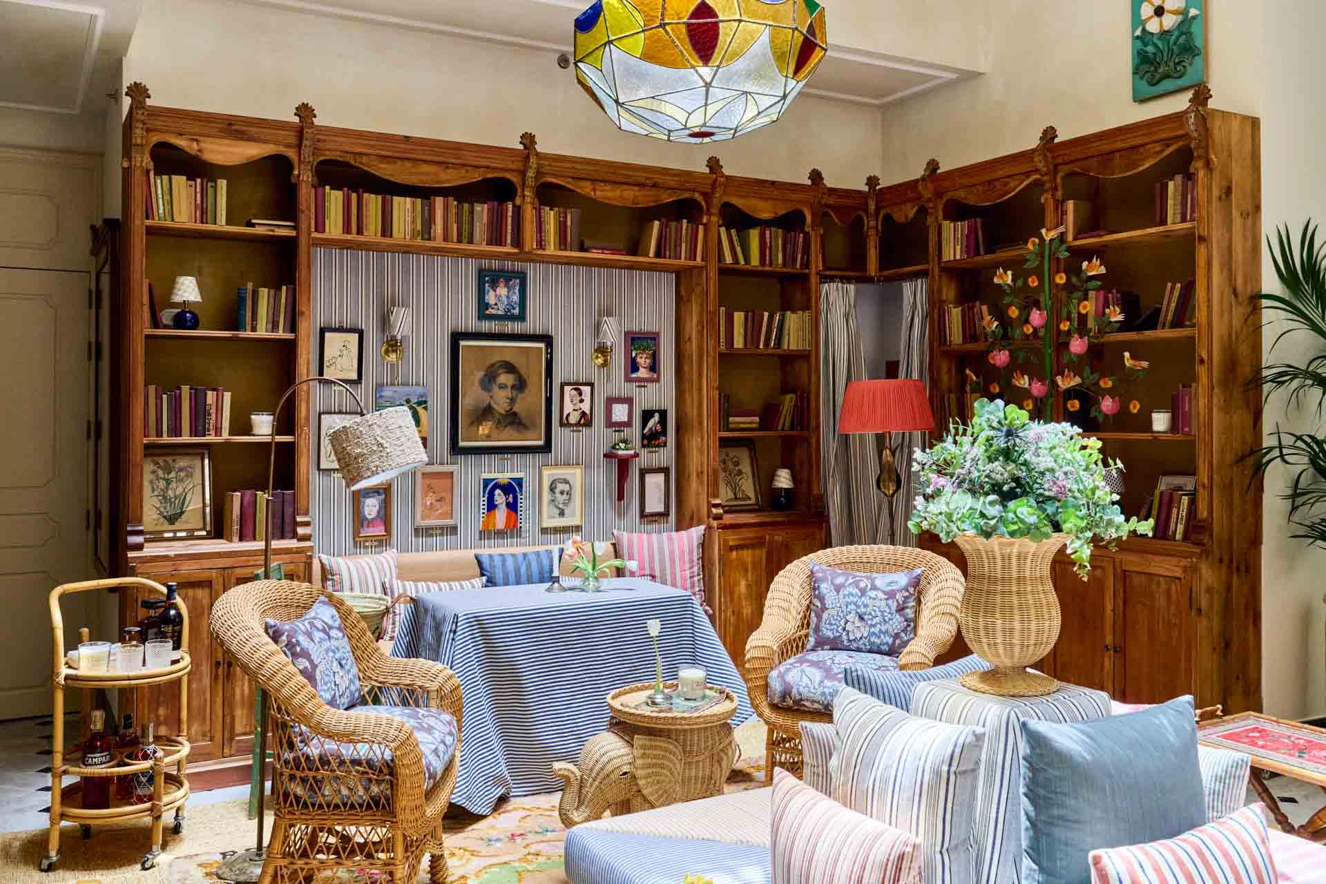 Le hall de l’hôtel Cristine Bedfor Málaga 