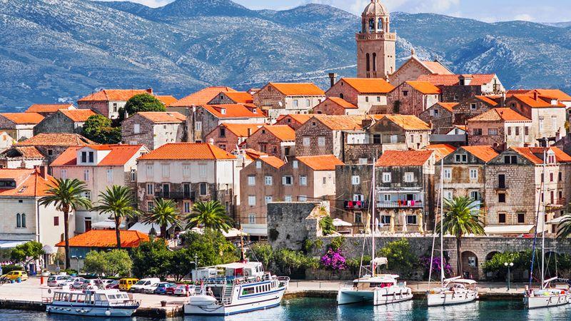 Croisière et randonnées entre Croatie et Monténégro © CroisiEurope