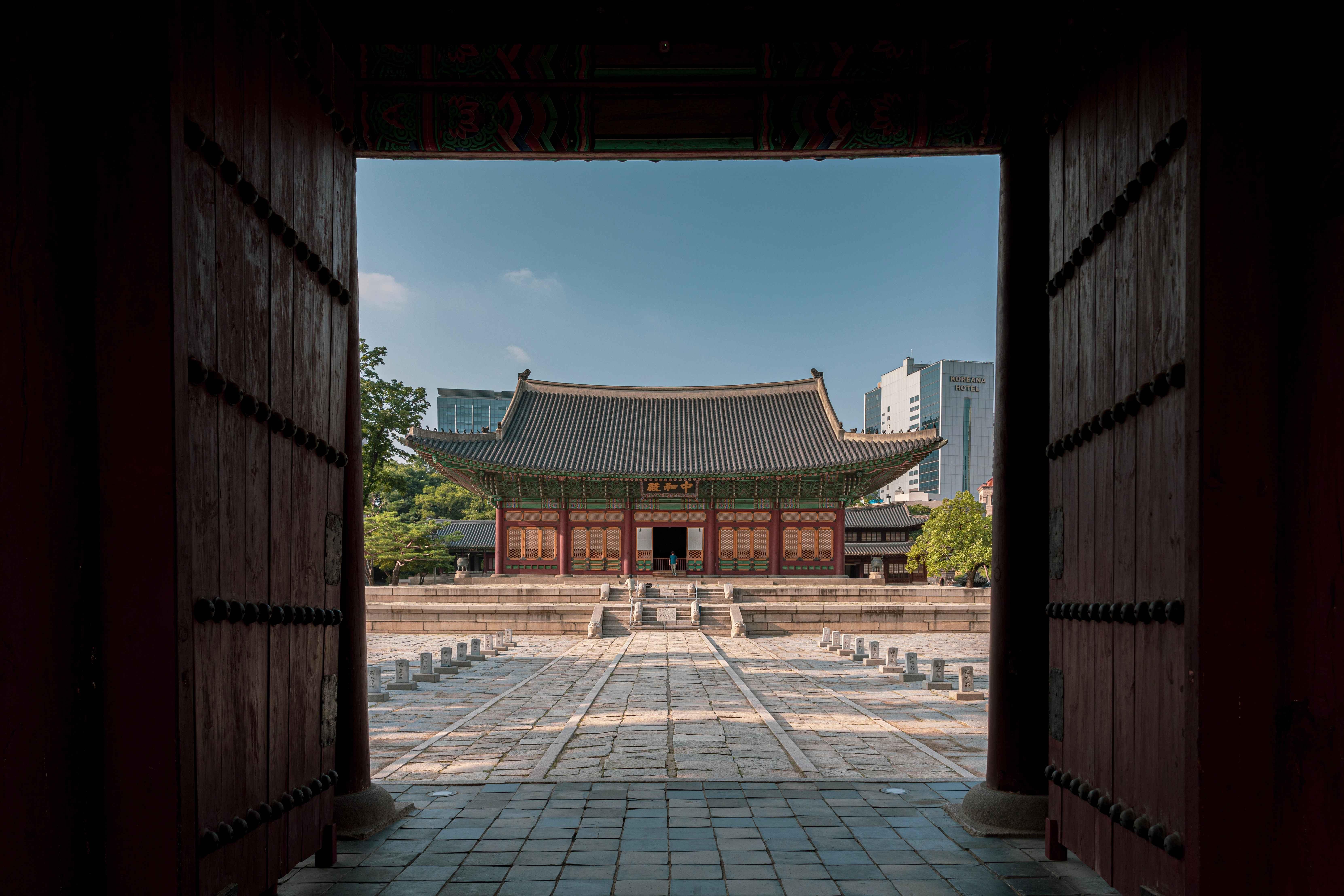 Deoksugung Palace ⓒ Photo Korea
