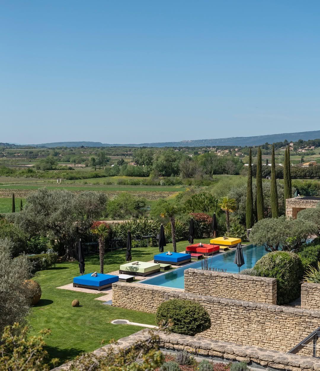 Une piscine du domaine © Andéols