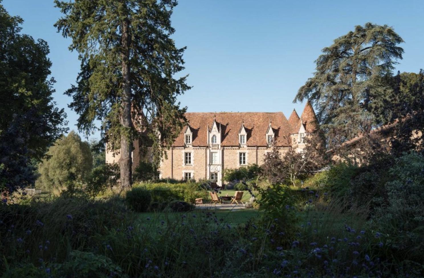 Le Domaine des Étangs, un château en pleine nature © DR