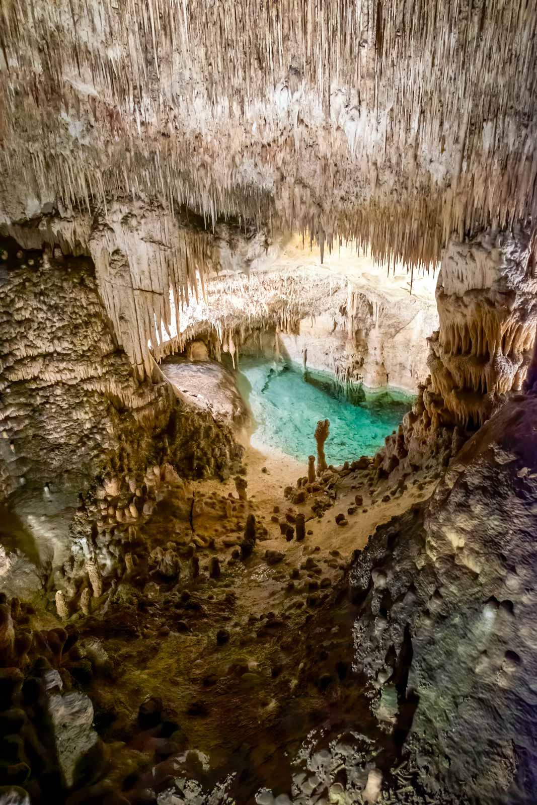 Les grottes de Drach © AdobeStock