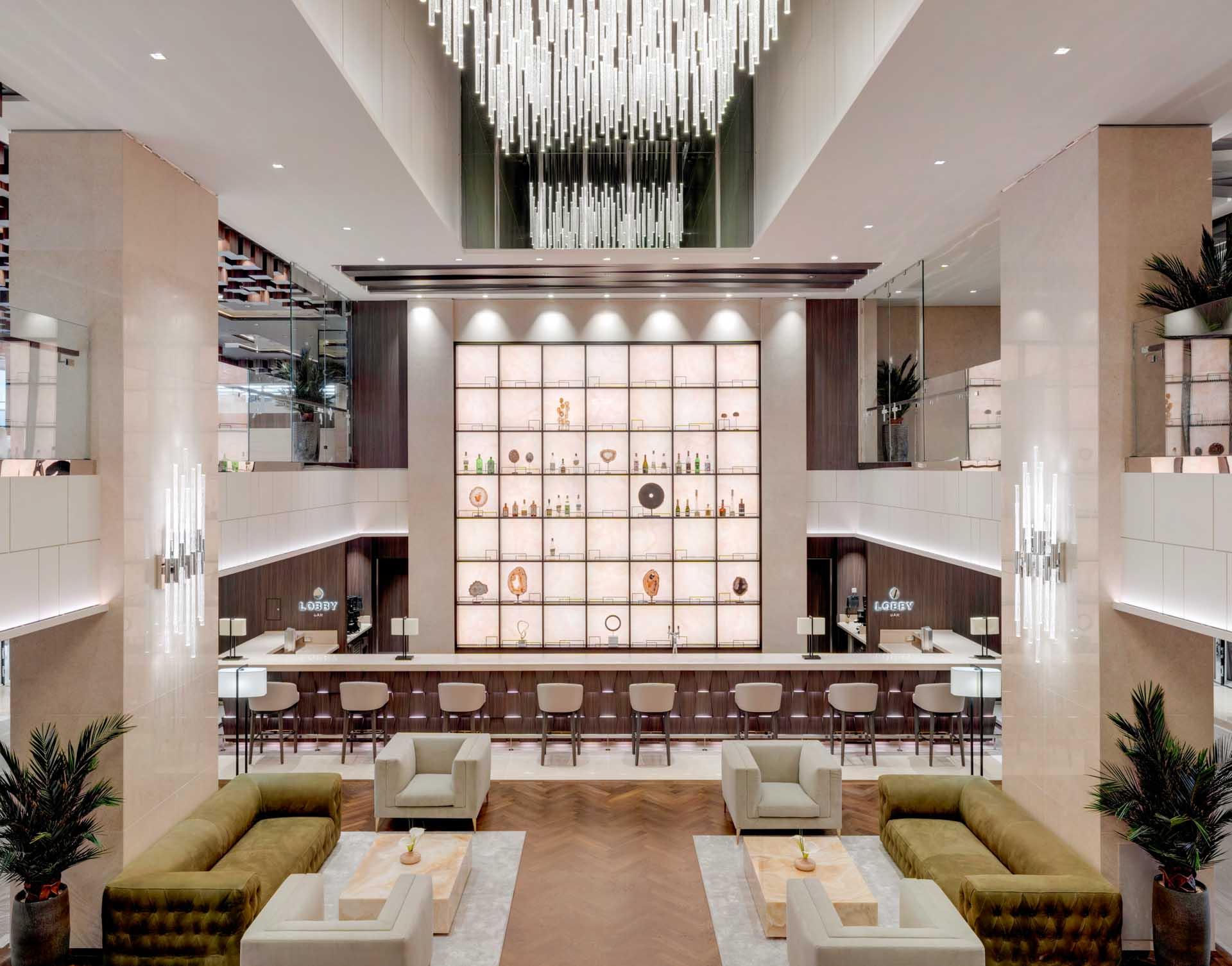 Le lobby de la croisière de luxe 