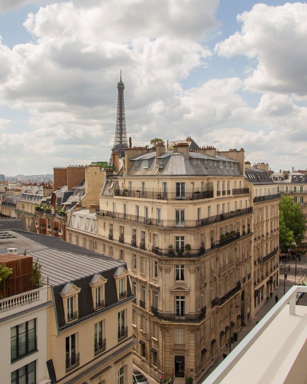 La magnifique vue sur la Tour Eiffel © Hôtel de Sers 