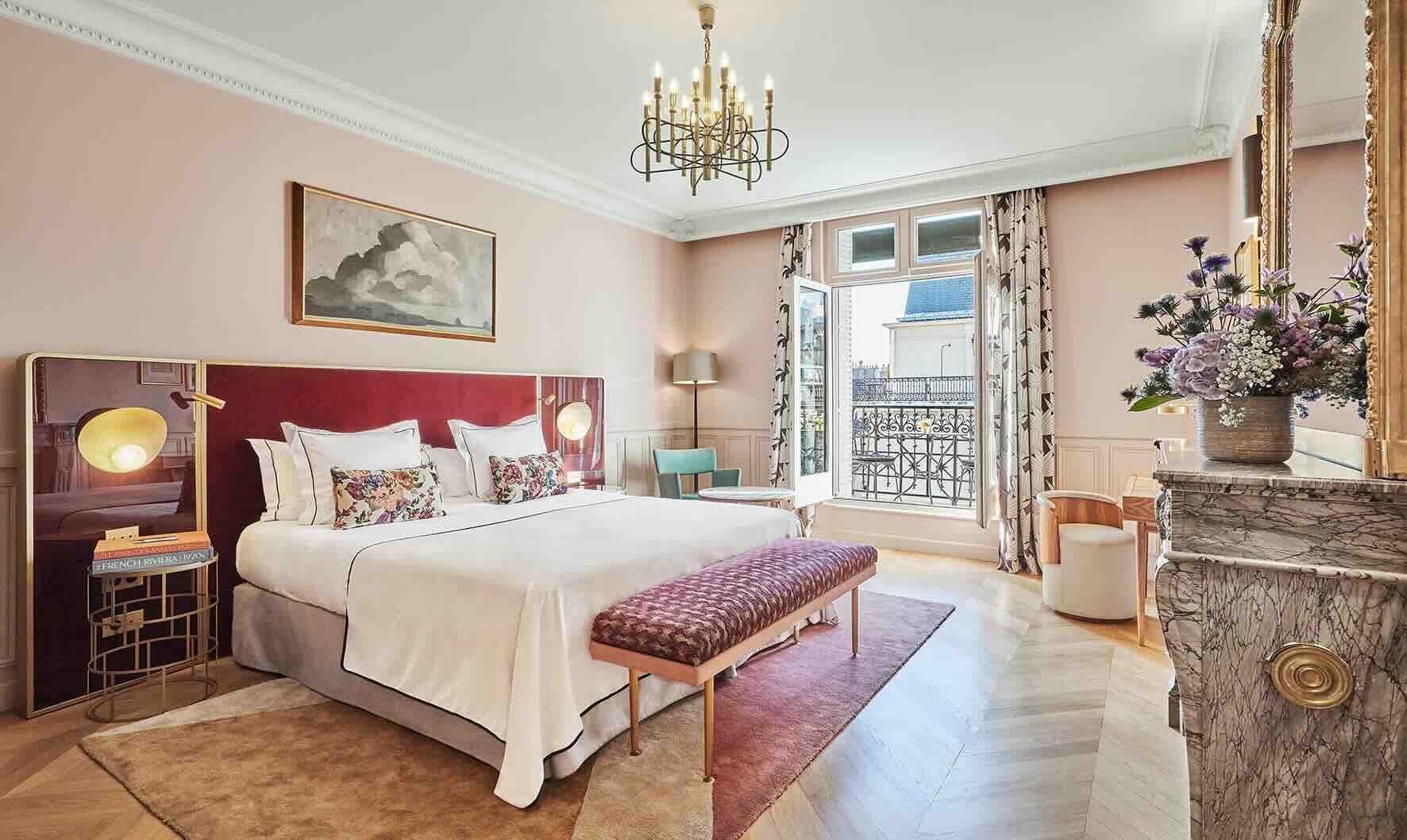 Executive Room balcony © Hotel Grand Powers
