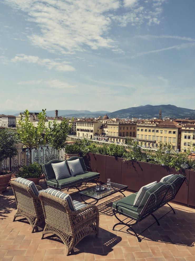 Une terrasse panoramique accessible par l’un des appartements © La Réserve Firenze
