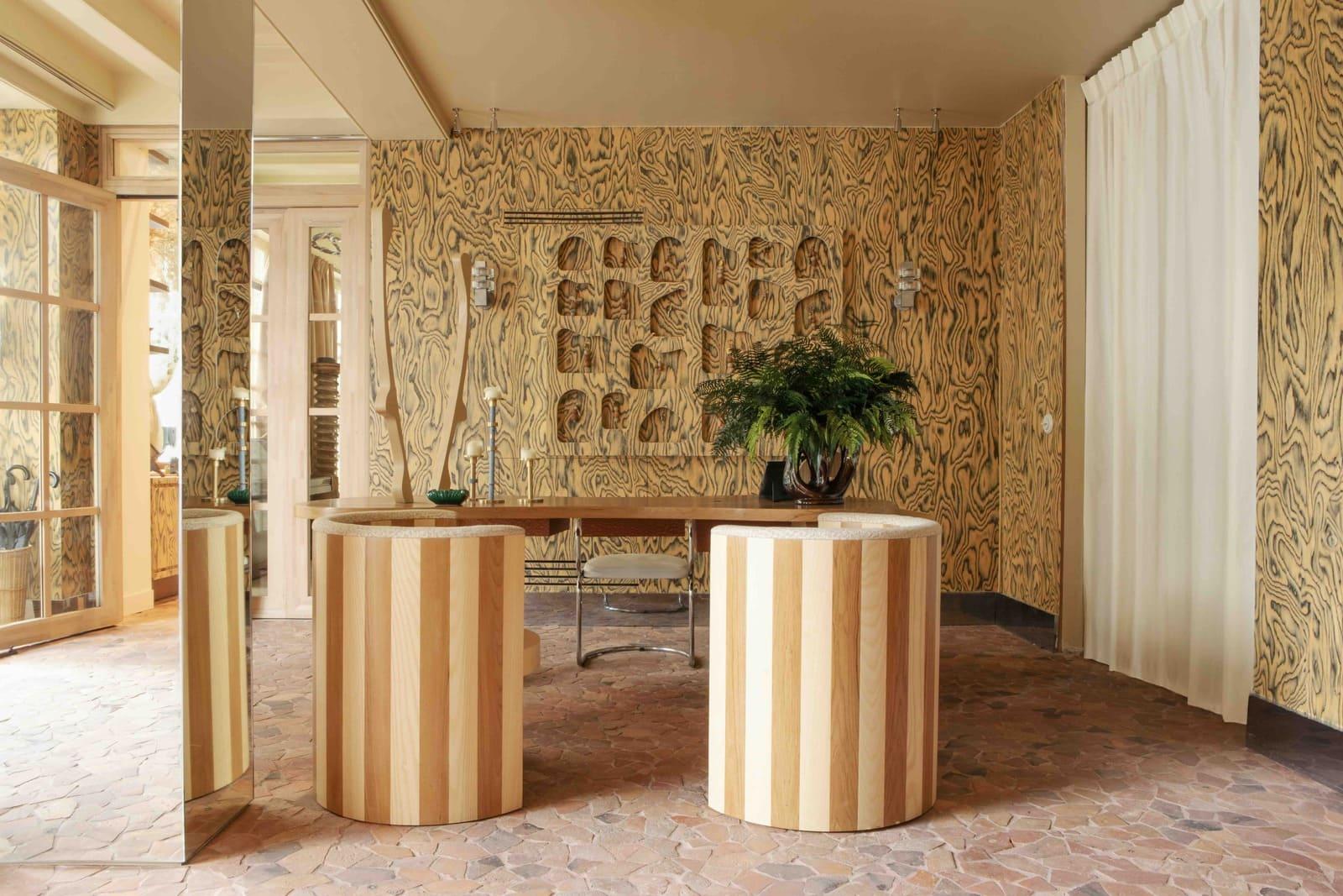Le lobby de l’hôtel design La Folie Barbizon © Adel Slimane Fecih