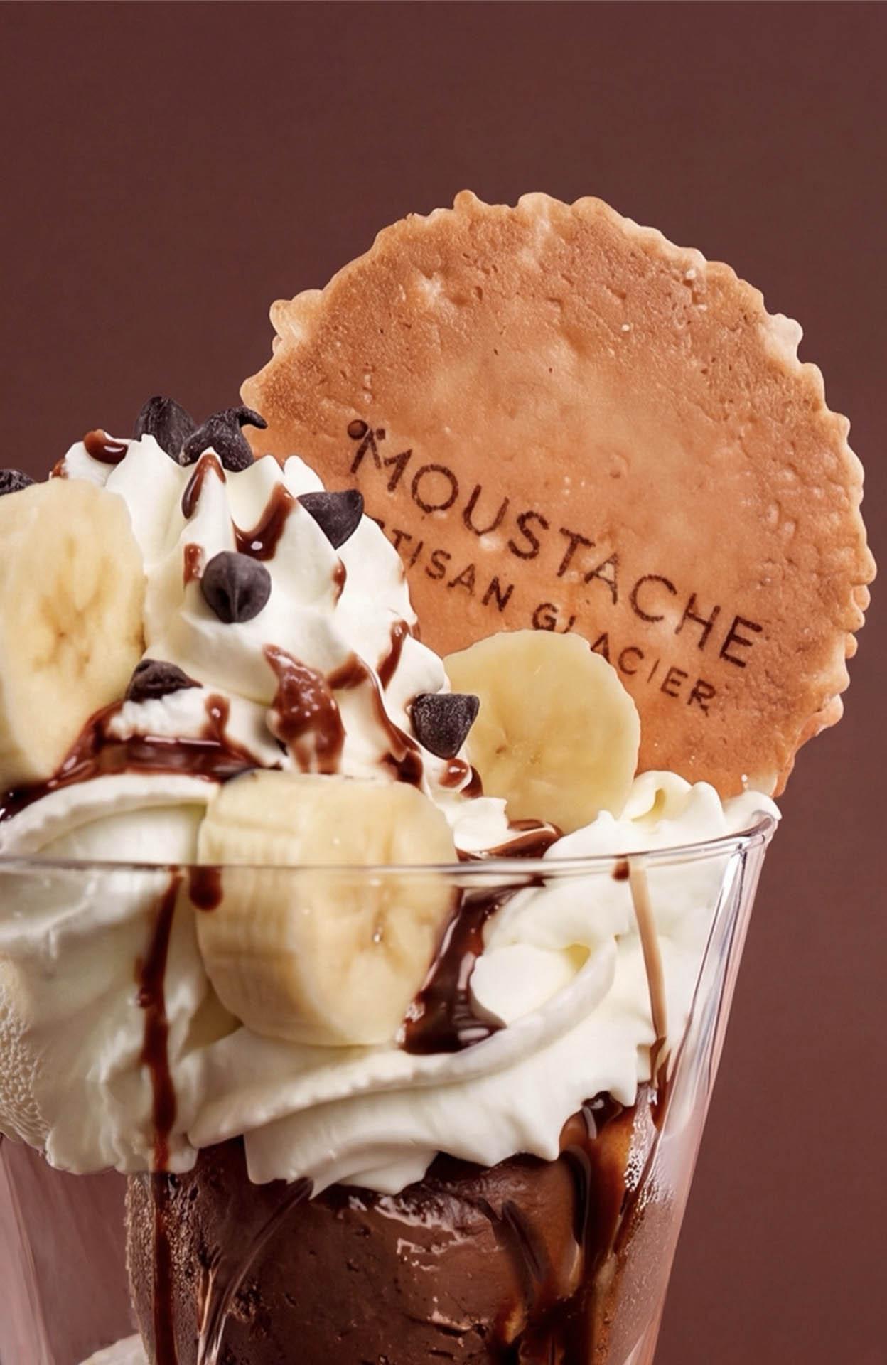 © Glaces Moustache