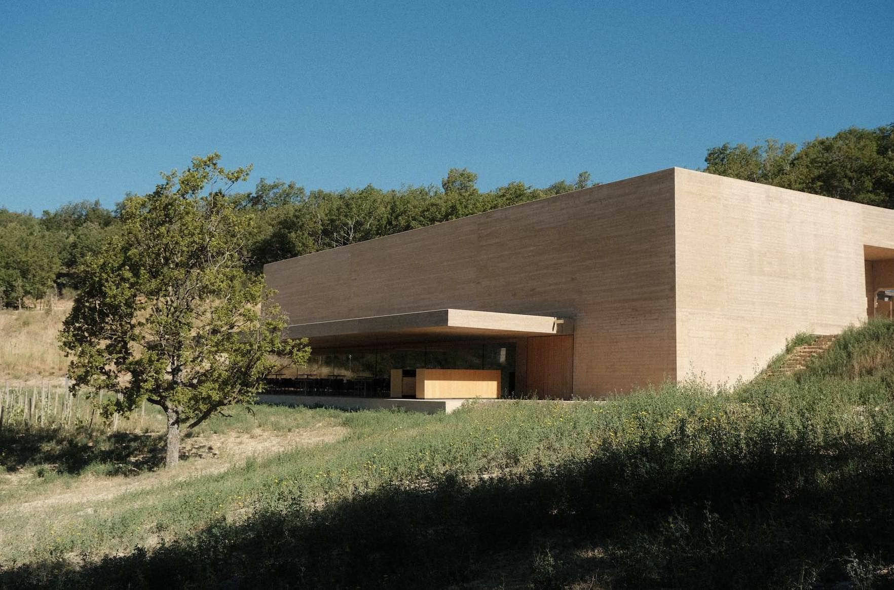 Le chai à l’architecture primée des Hameaux des Davids © Club Paradis