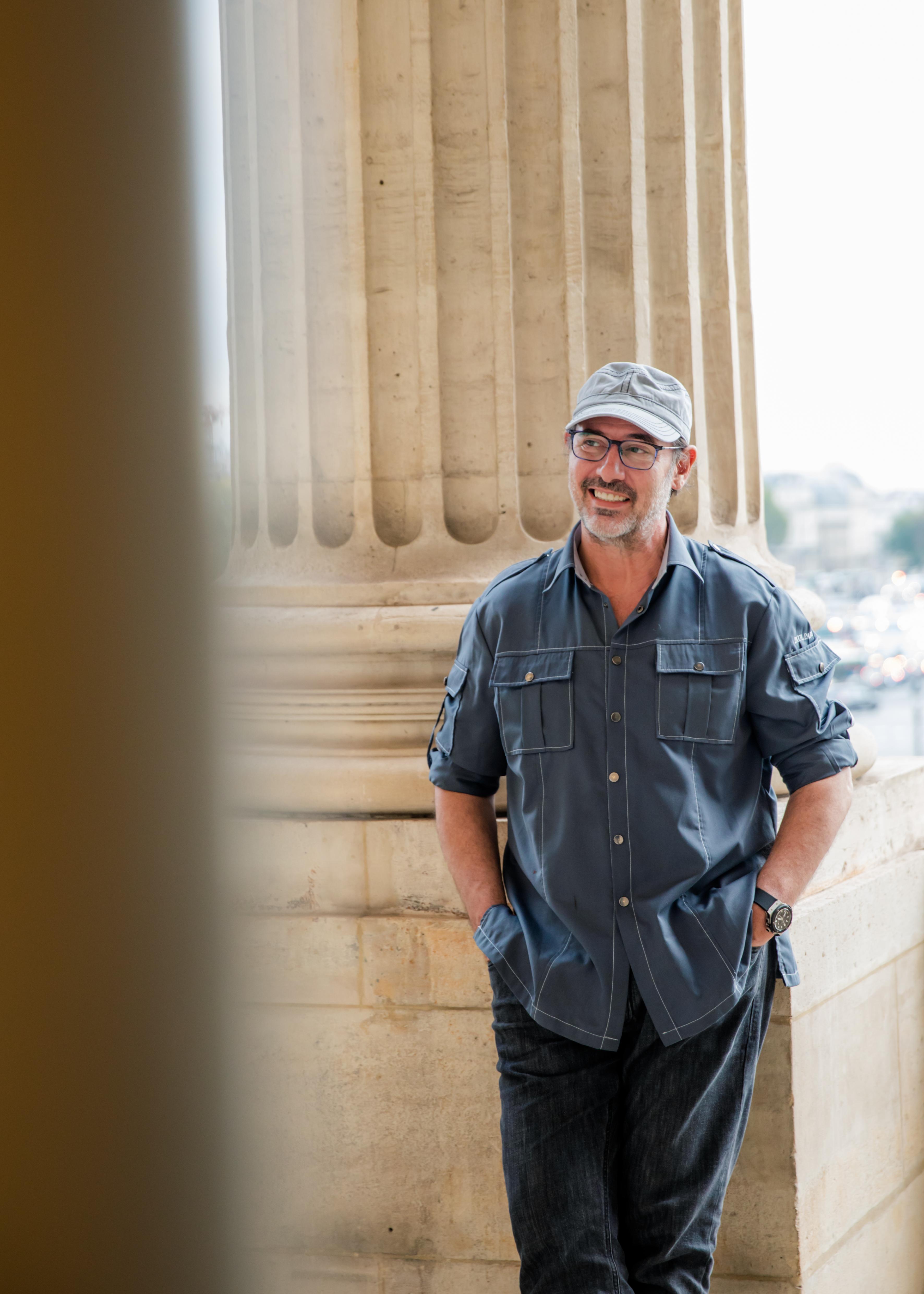 Paul Pairet dans l’hôtel de Crillon © Virginie Garnier 