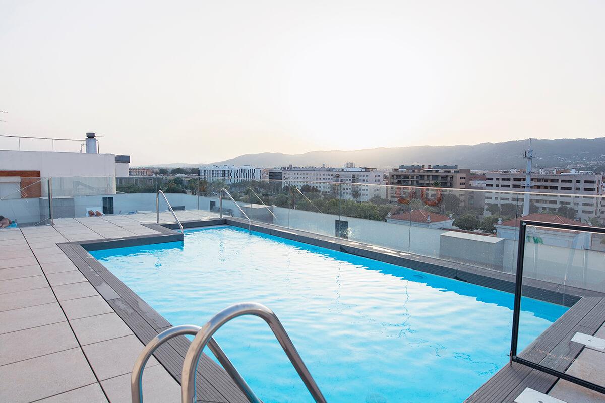 La piscine extérieure de l’hôtel © Soho Boutique Cordoba