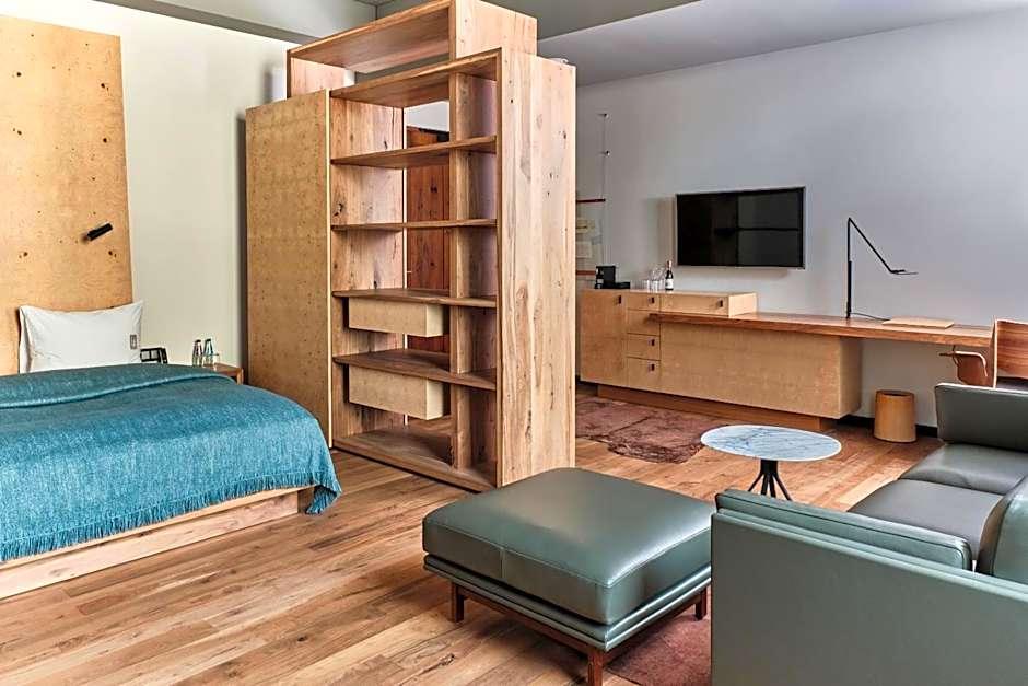  © Hotel Warszawa