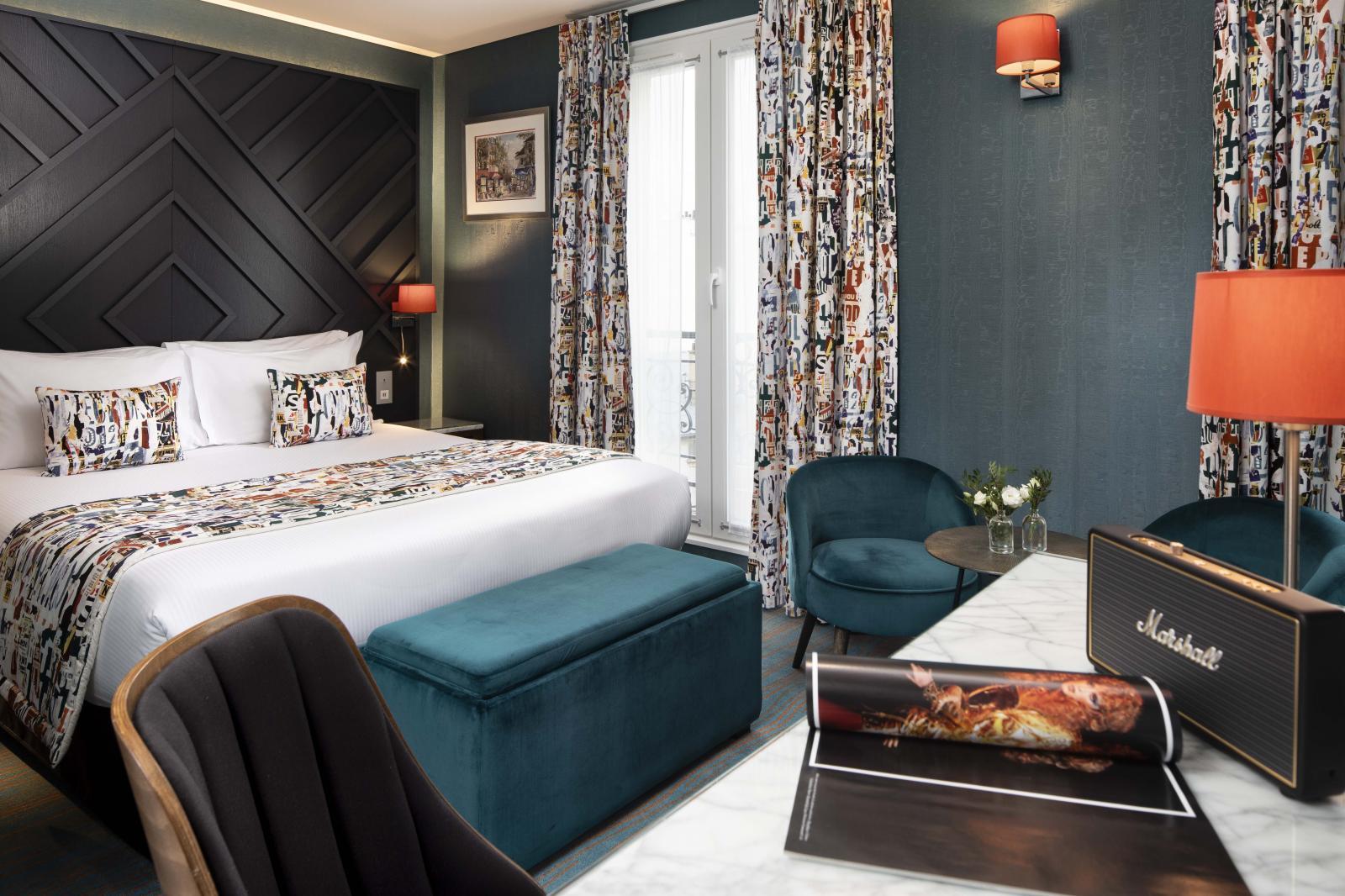 Une chambre lumineuse © Hôtel des Arts Montmartre