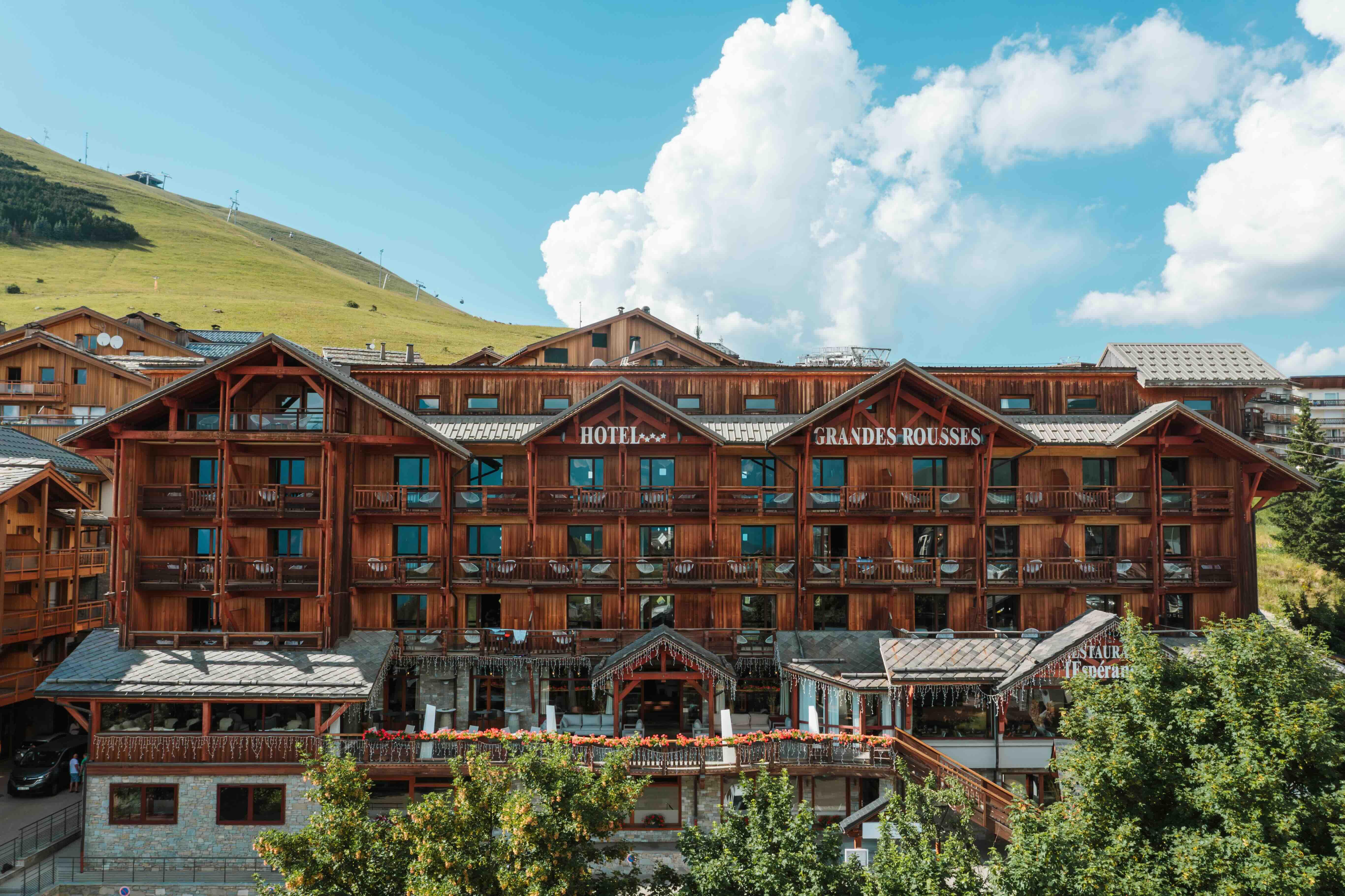 Passer ses vacances d’été à la montagne © Grandes Rousses Hotel & Spa