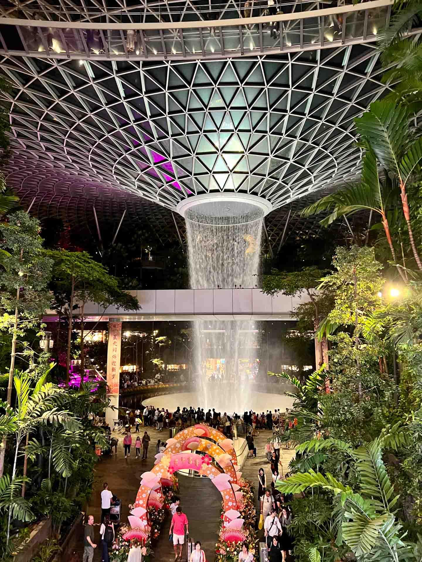 Jewel Changi Airport © YONDER Pierre Gautrand