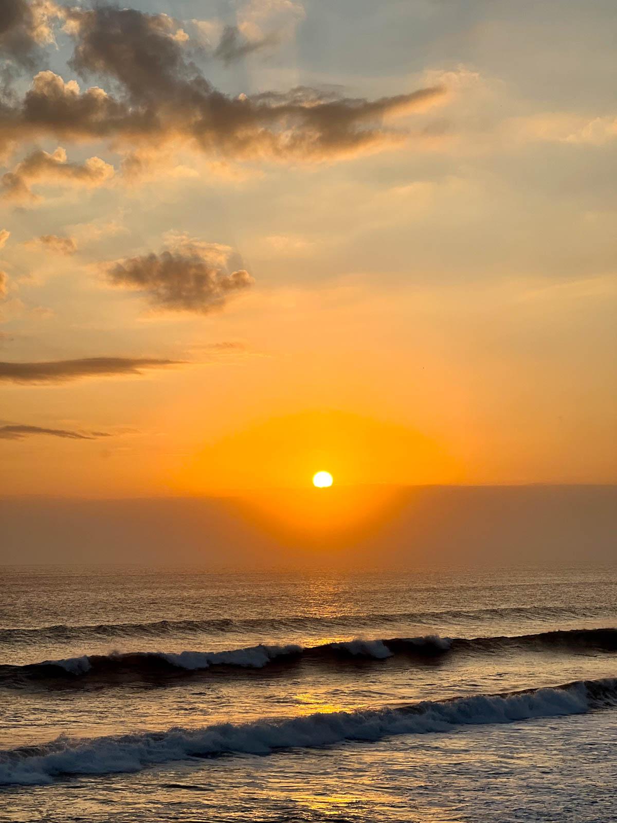 COMO Uma Canggu - Coucher du soleil © DR