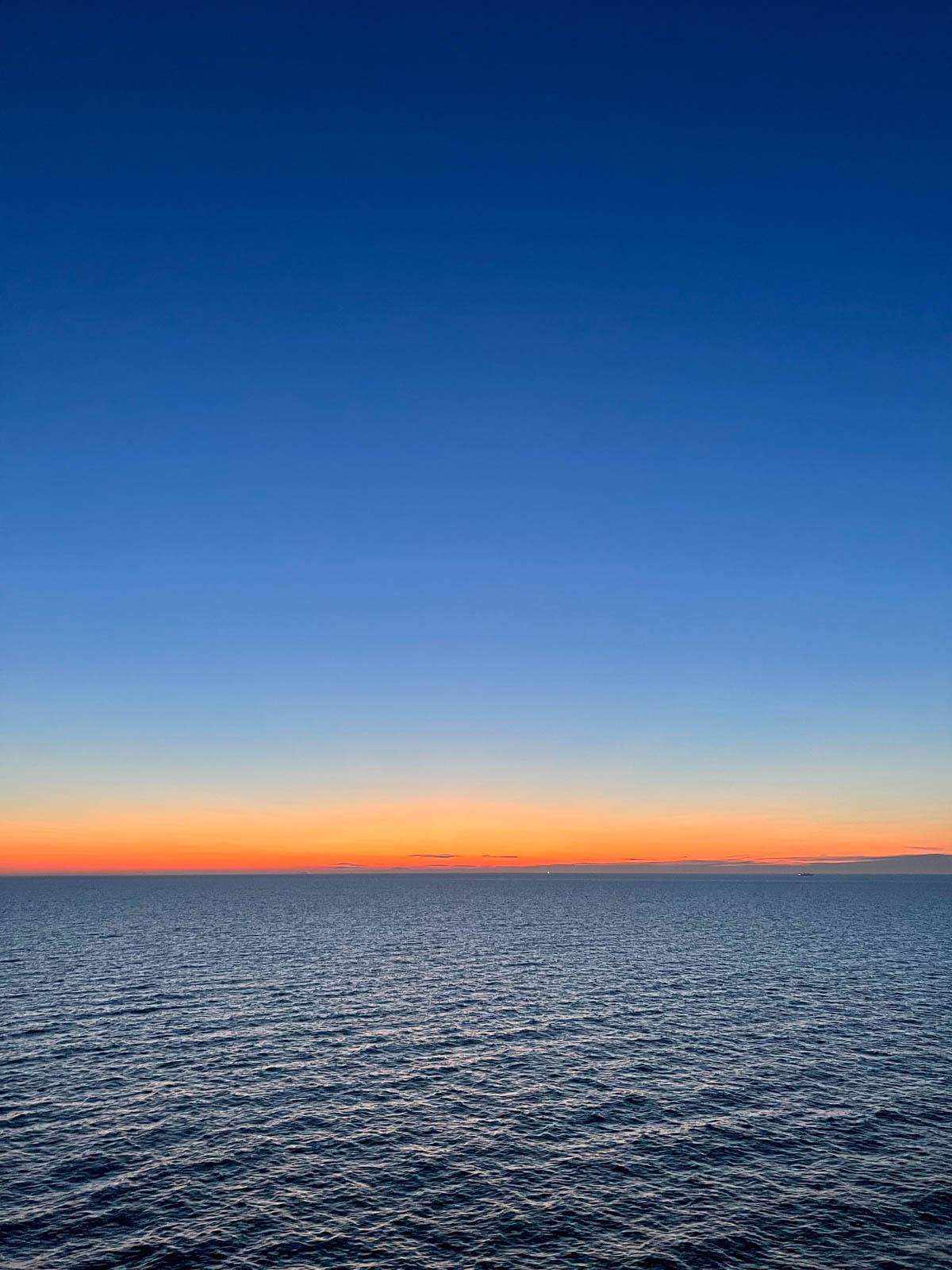 Le soleil se couche sur La Manche © Pierre Gautrand 