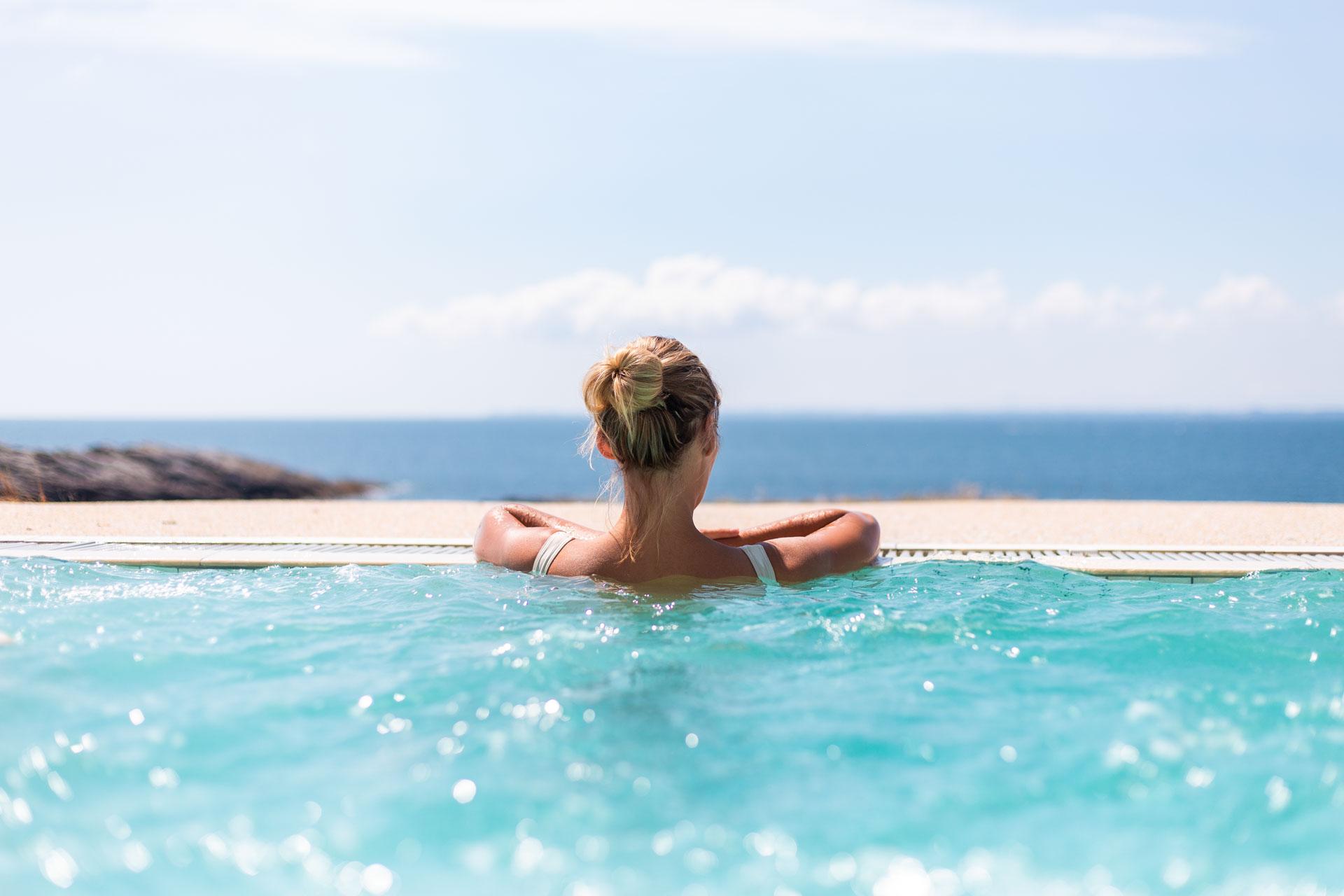 Jacuzzi extérieur © C. Gigonnet Sofitel Quiberon