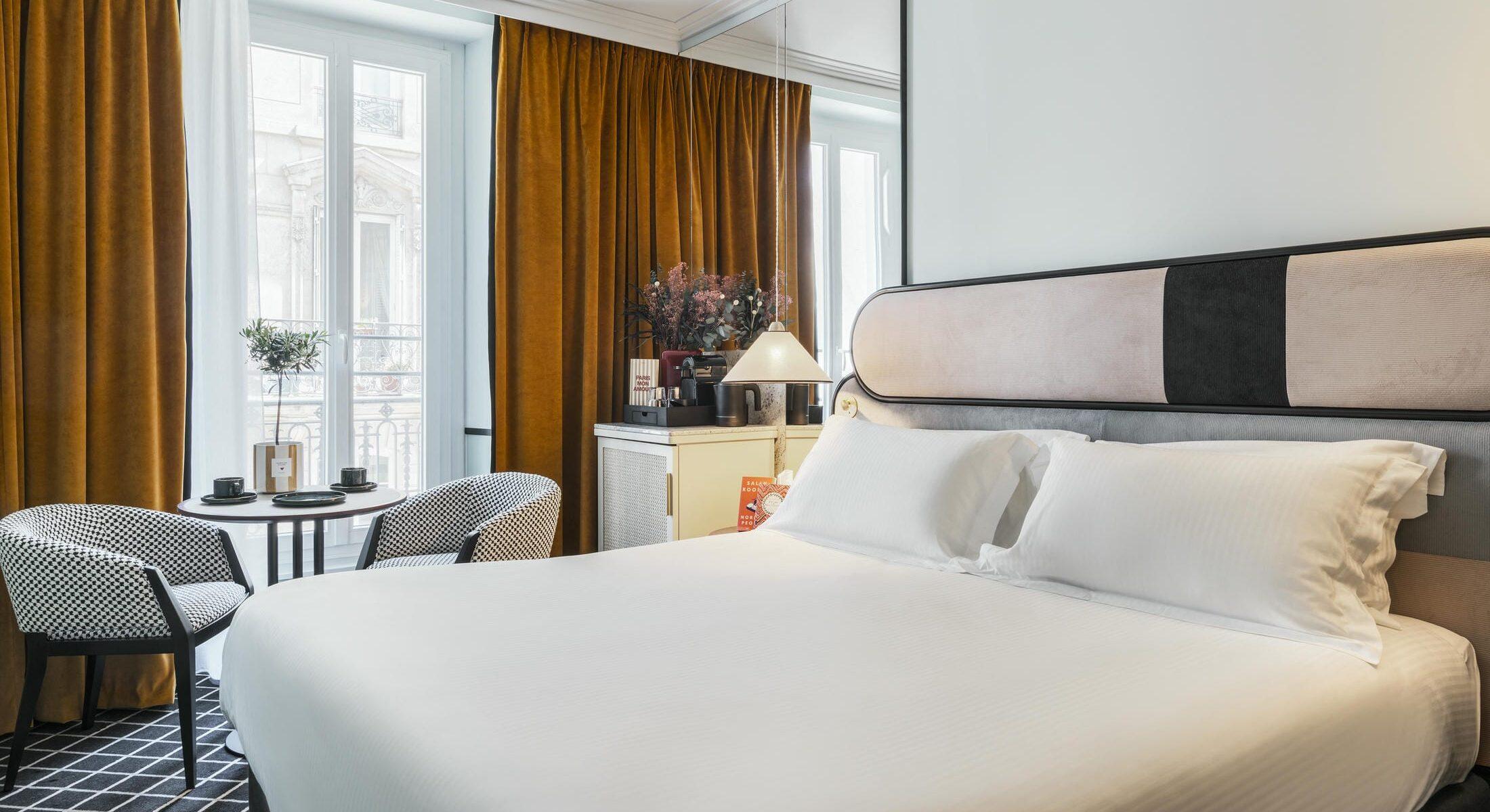 Une chambre de l’hôtel parisien © Faubourg Galant  Une chambre de l’hôtel parisien © Faubourg Galant
