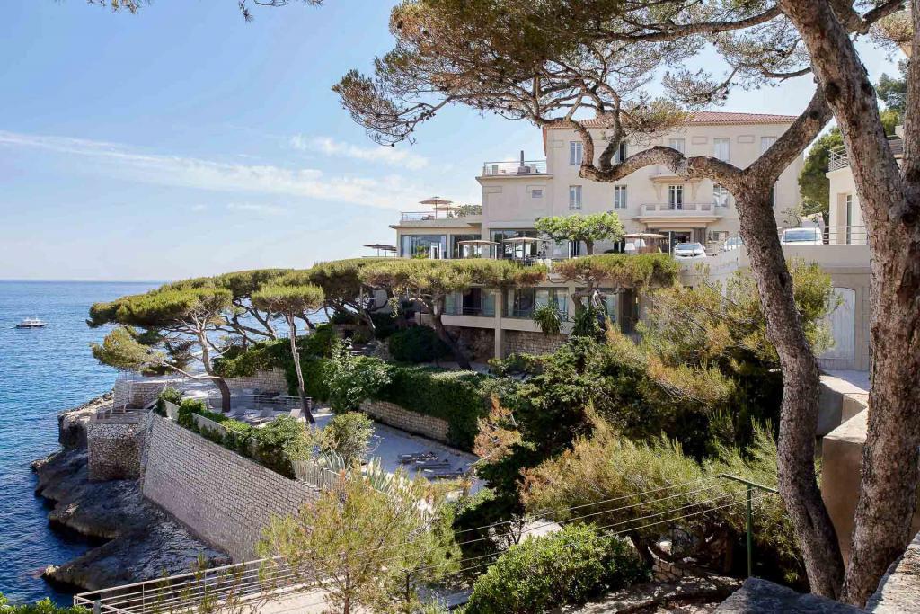 Les Roches Blanches, un balcon sur la Méditerranée © D. Delmas