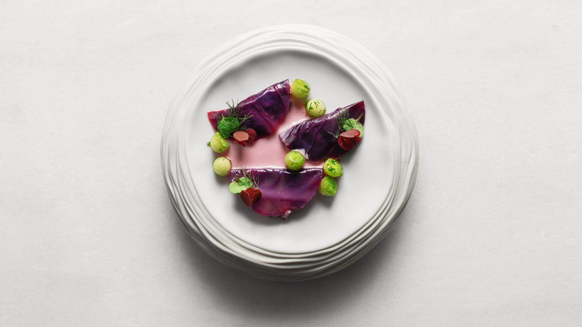 L’anguille fumée du restaurant CURA © Four Seasons