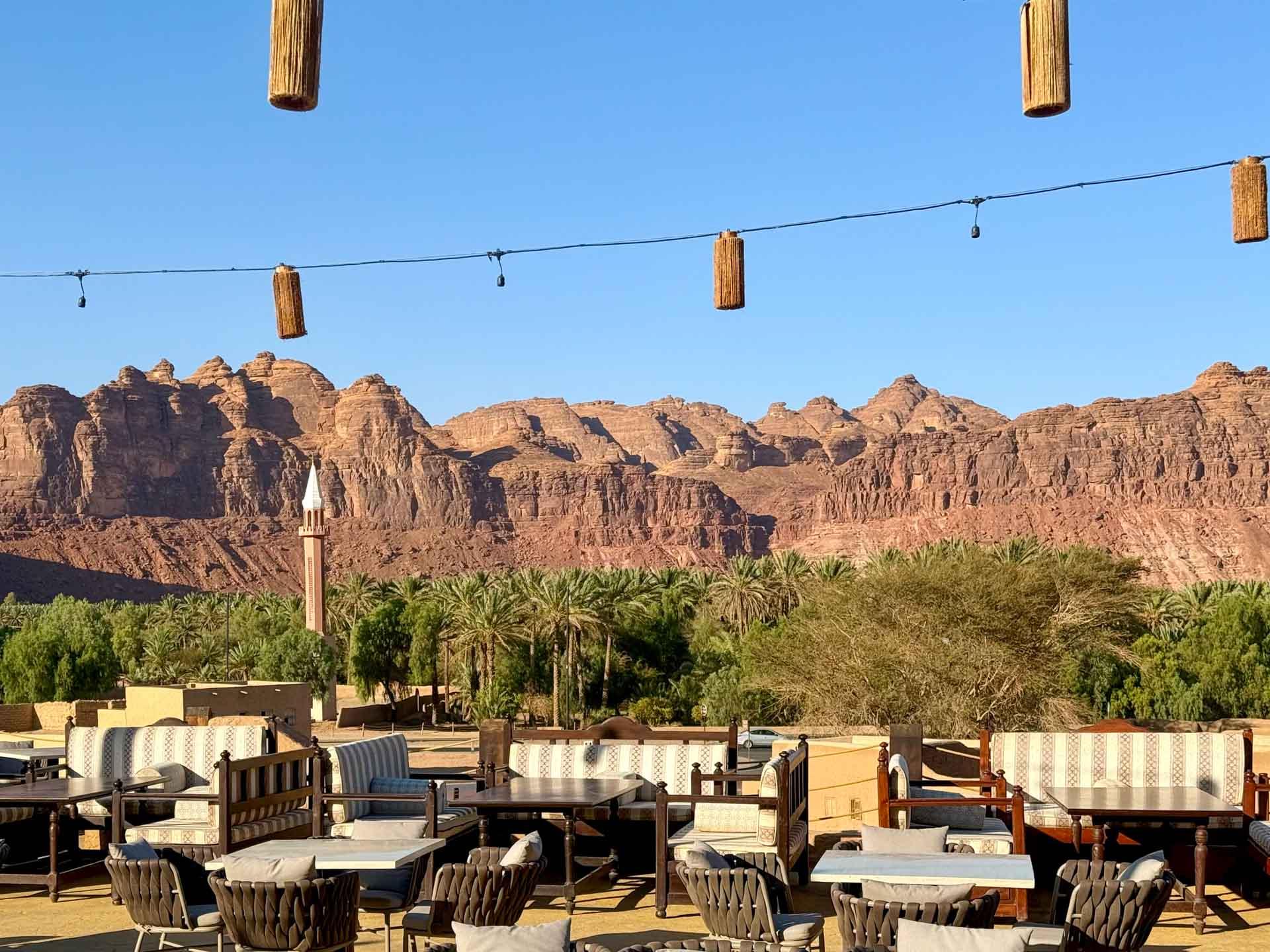 La terrasse du restaurant Al Nakheel © Emmanuel Laveran