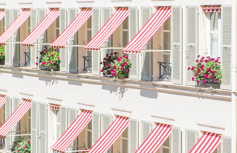 L’hôtel le Bristol au printemps © DR