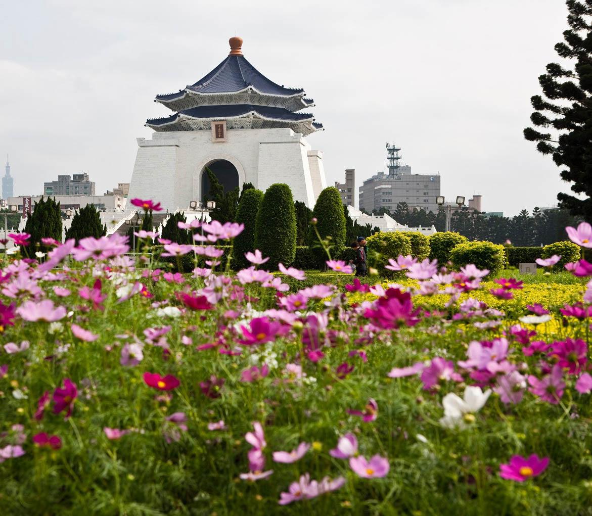 © Chiang Kai Shek