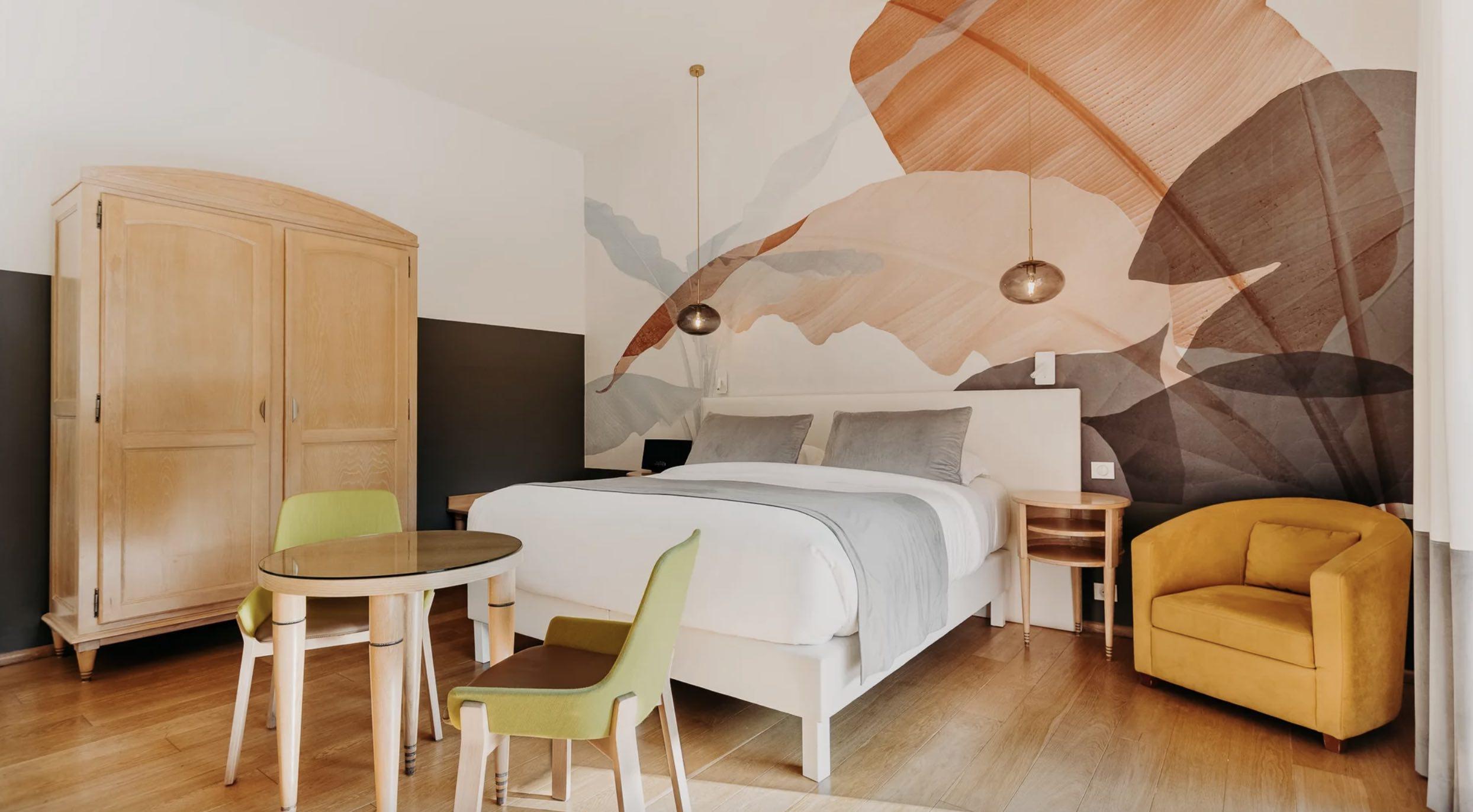 Une chambre supérieure plus de l’hôtel romantique © Les Frères Ibrarboure