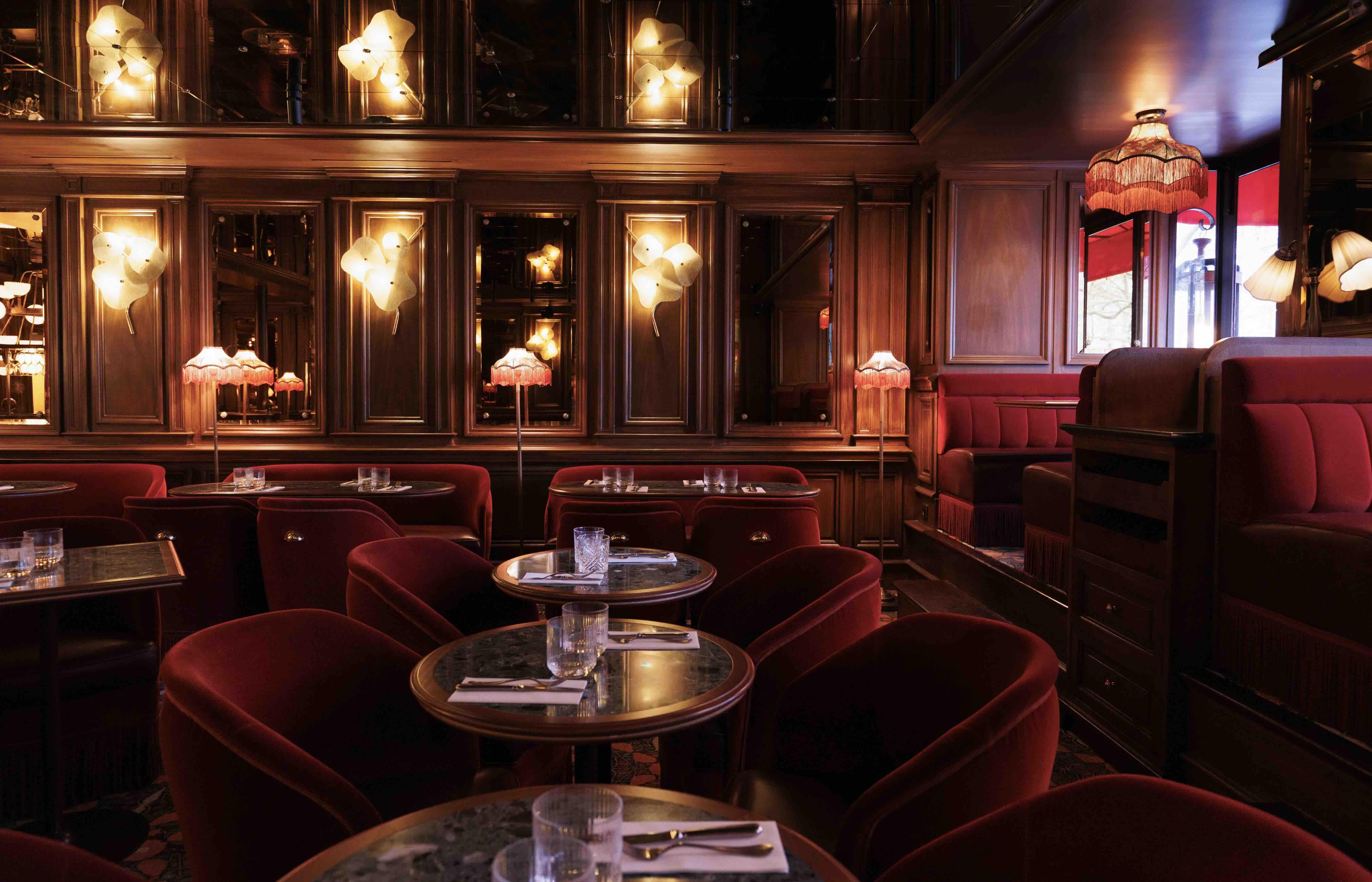 Les Capucines, une des meilleures brasserie de Paris © Alice Casenave