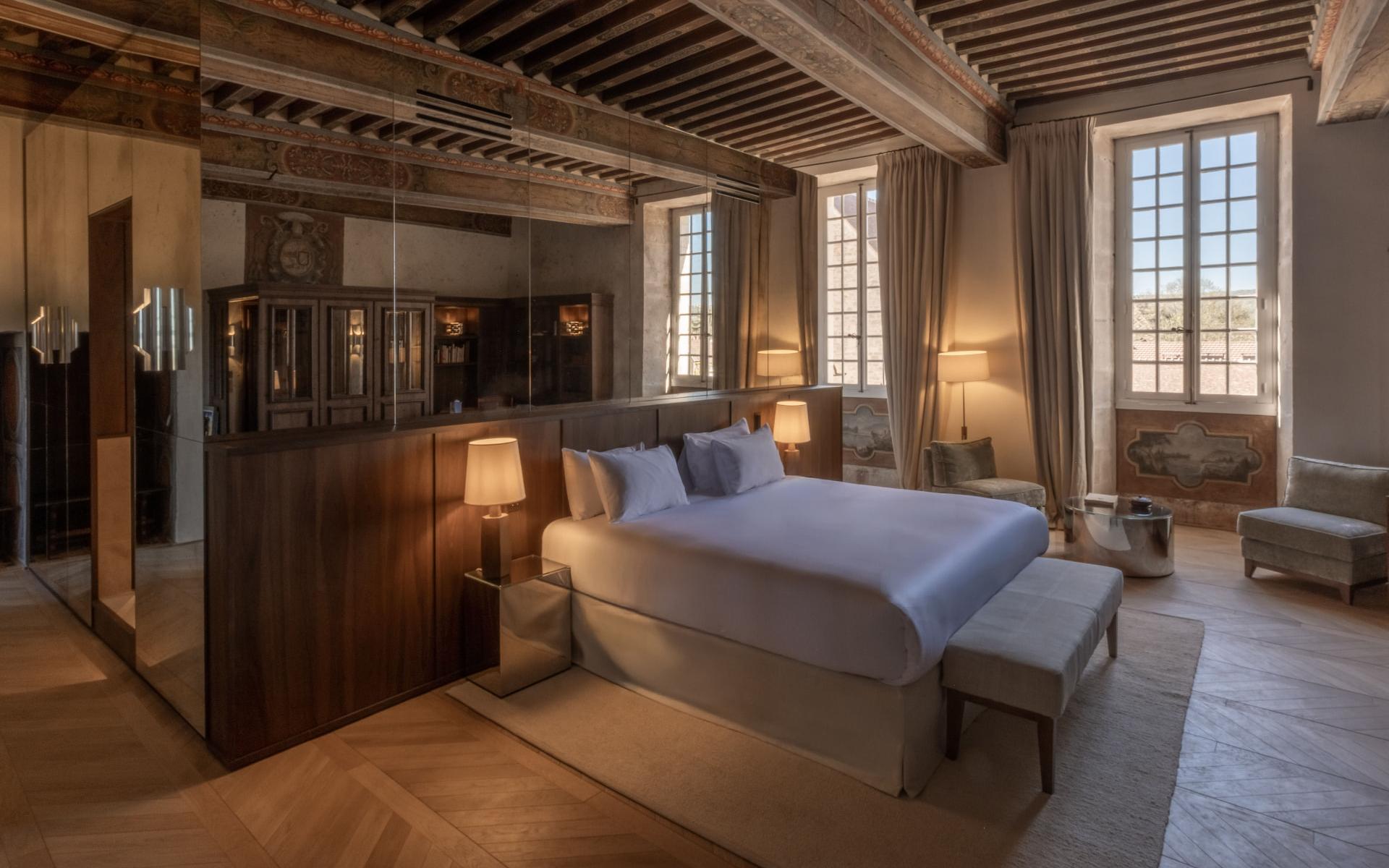 La suite La Vigne Rose pour se reposer aux Sources de Vougeot © Maximilien Forget Studio 