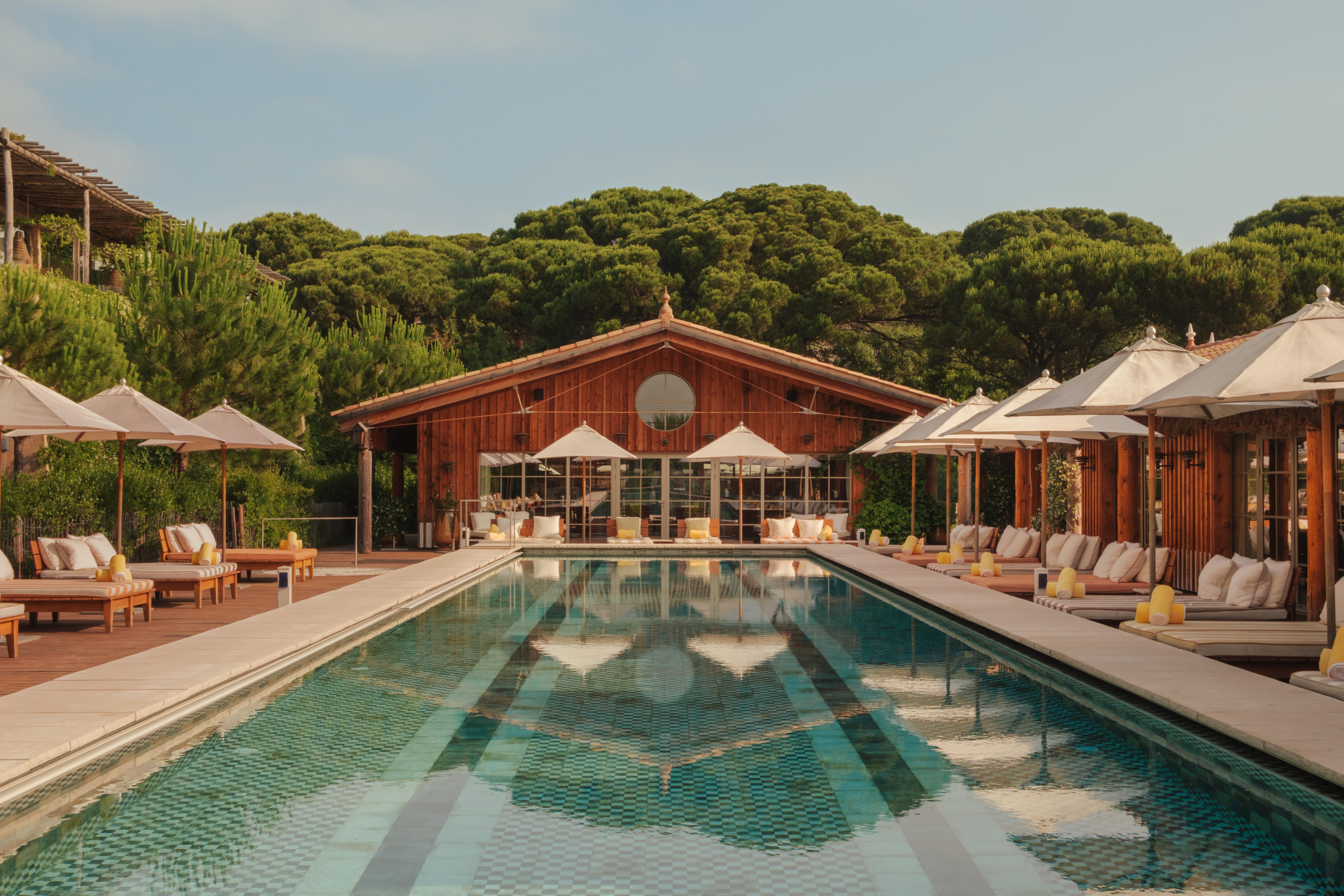 Le Shape Club de l’hôtel Lily of the Valley © DR