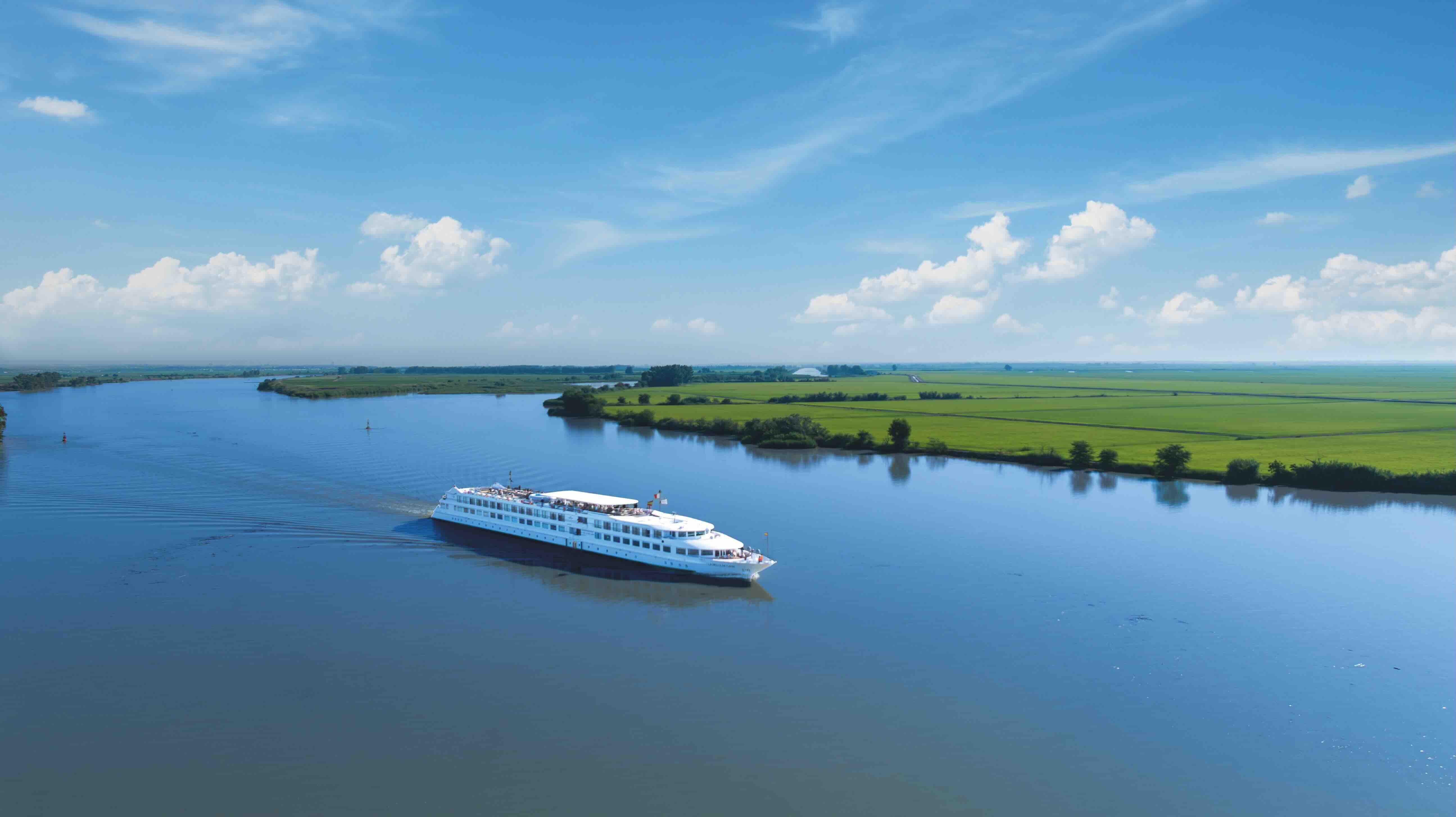 Visiter l’Andalousie en bateau de croisière de luxe © Innovafilms
