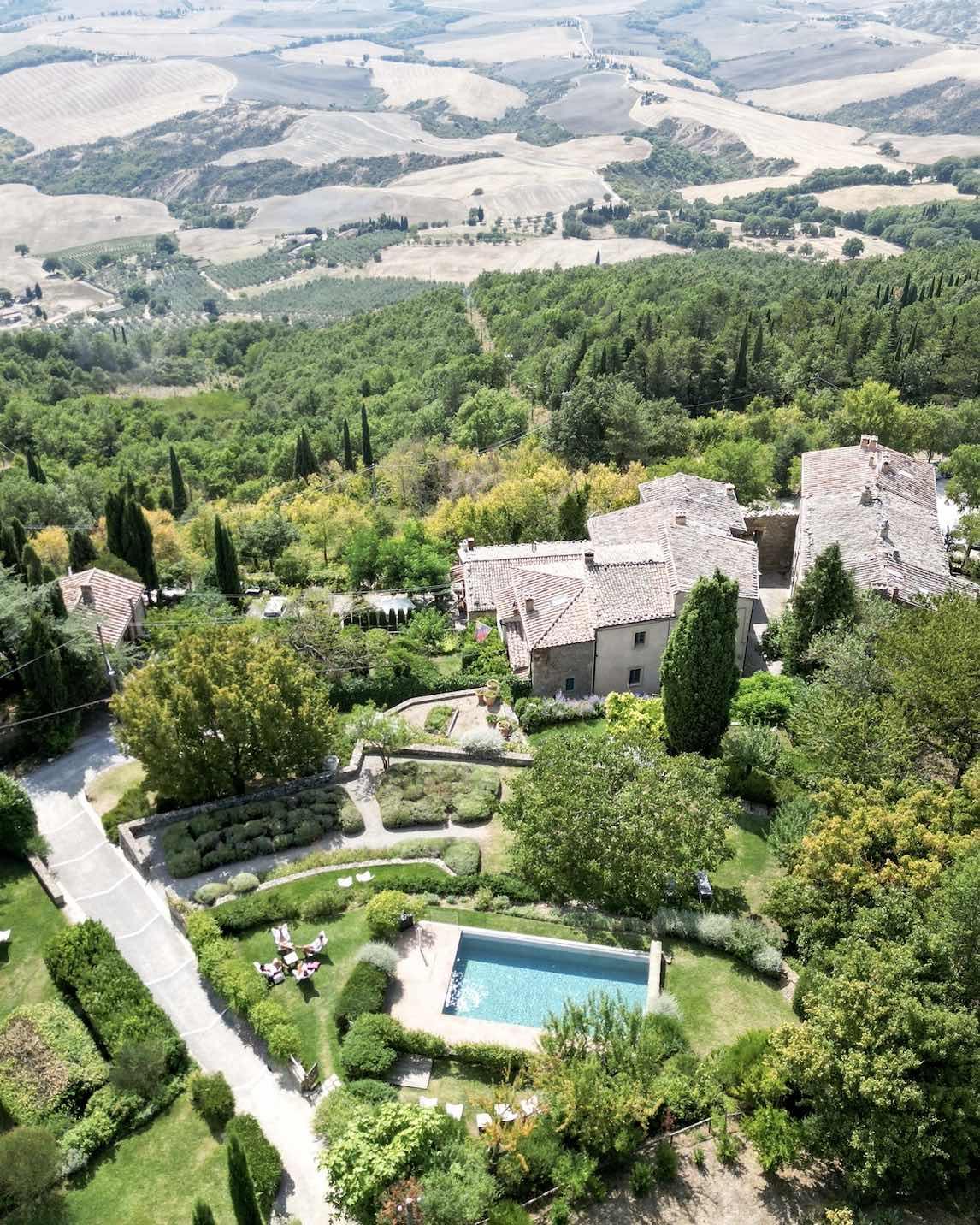 Monteverdi Tuscany vue du ciel © DR