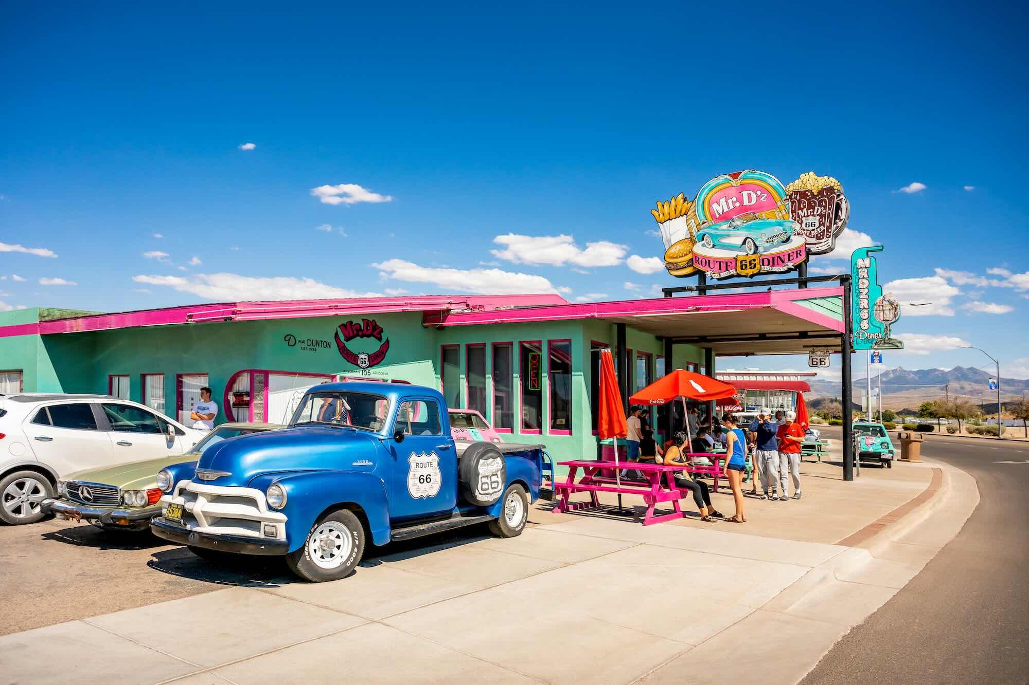 Mr D’z Route 66 Diner & Gift Shop à Kingman, Route 66 © An Pham