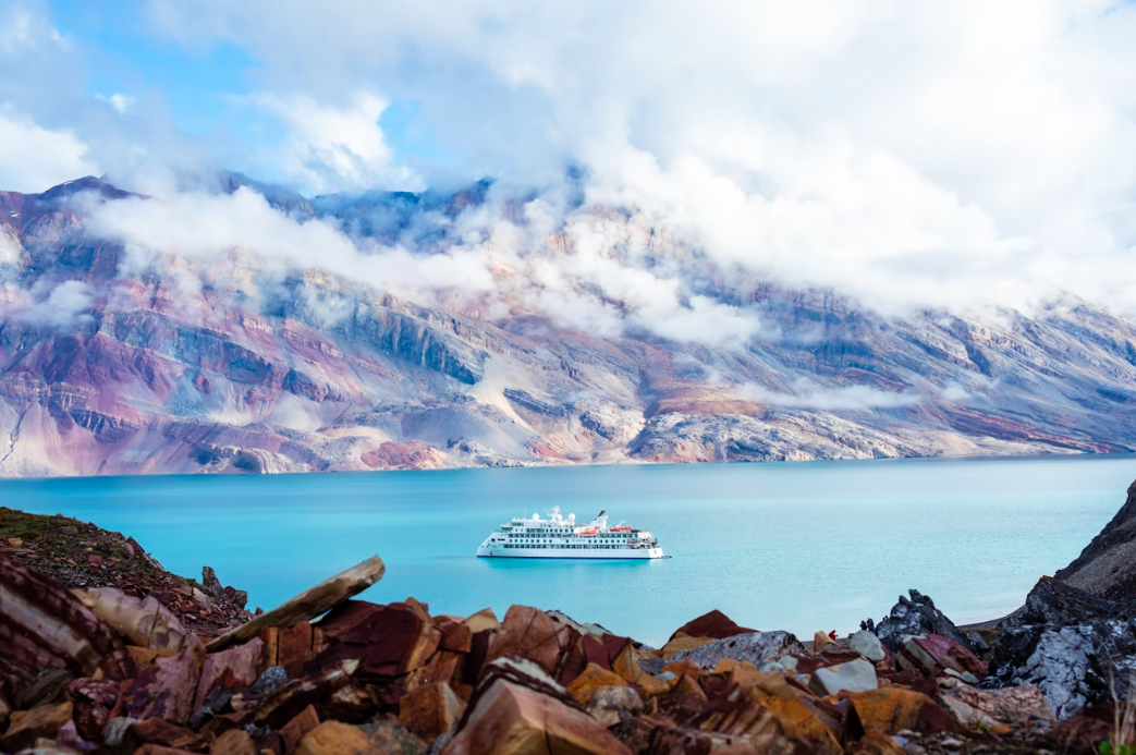 La croisière de luxe sur le navire Greg Mortimer