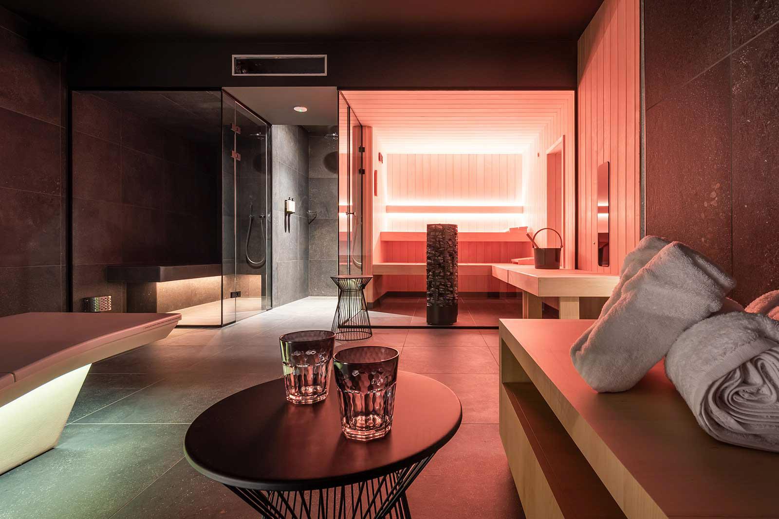 © One Two Four Hotel & Spa