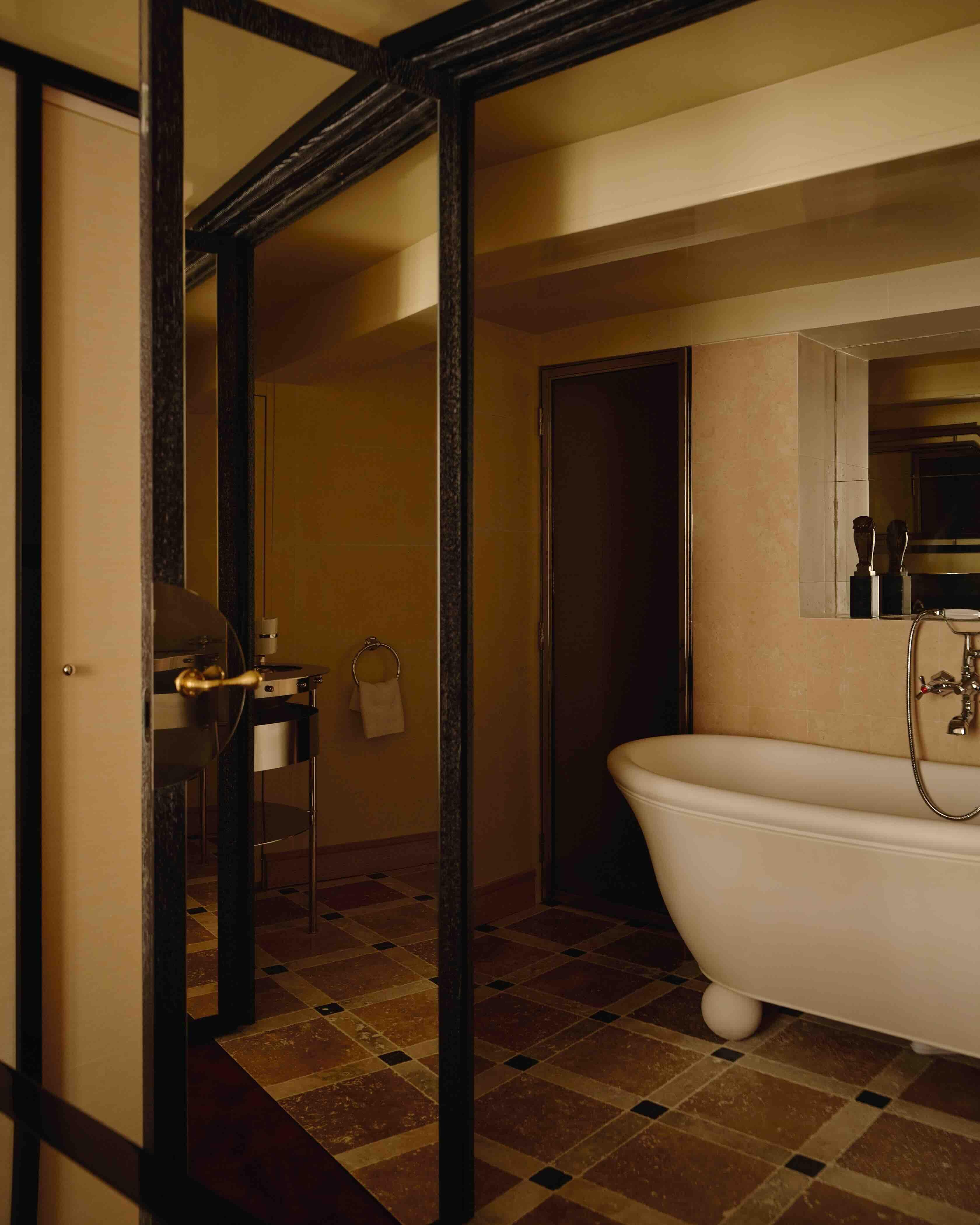 Le style de Necchi Architecture à l’appartement 2 du Projet palais Royal © Pied à Terre | Isabel Bronts