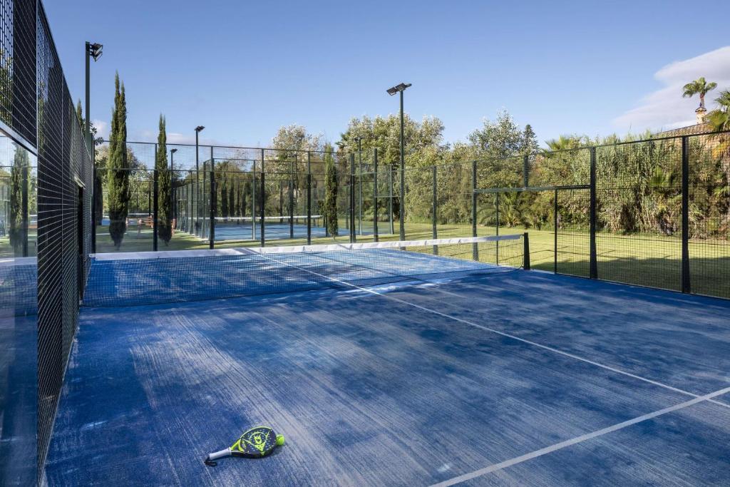 L’hôtel en Espagne où pratiquer le padel © Anantara Villa Padierna