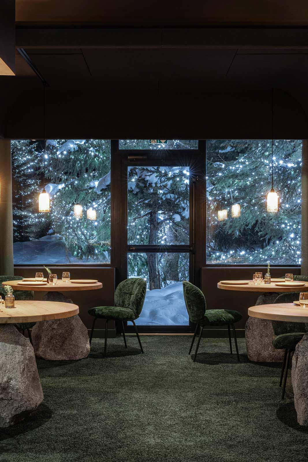 Alpage, restaurant de l’hôtel Annapurna © Paul Brechu