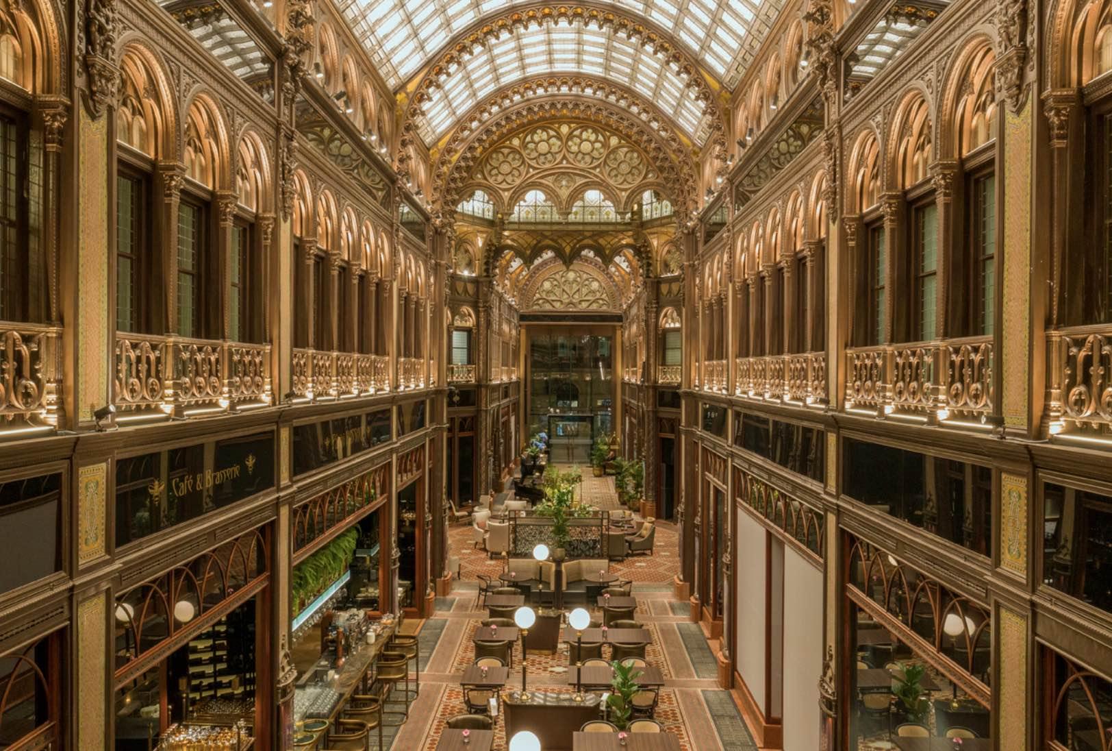 Le fameux passage © Parisi Udvar Hotel Budapest