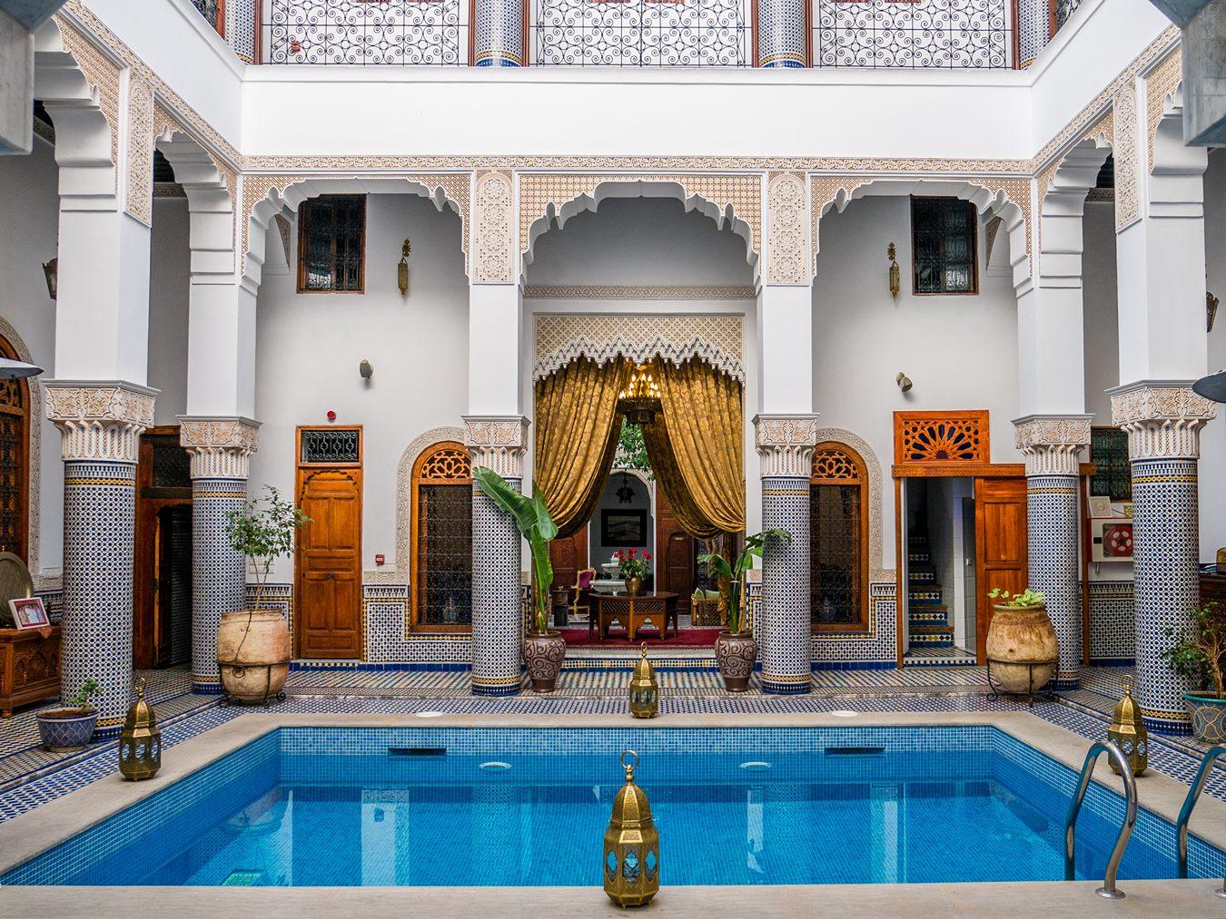 Patio avec piscine du Riad El Amine à Fès © Riad El Amine
