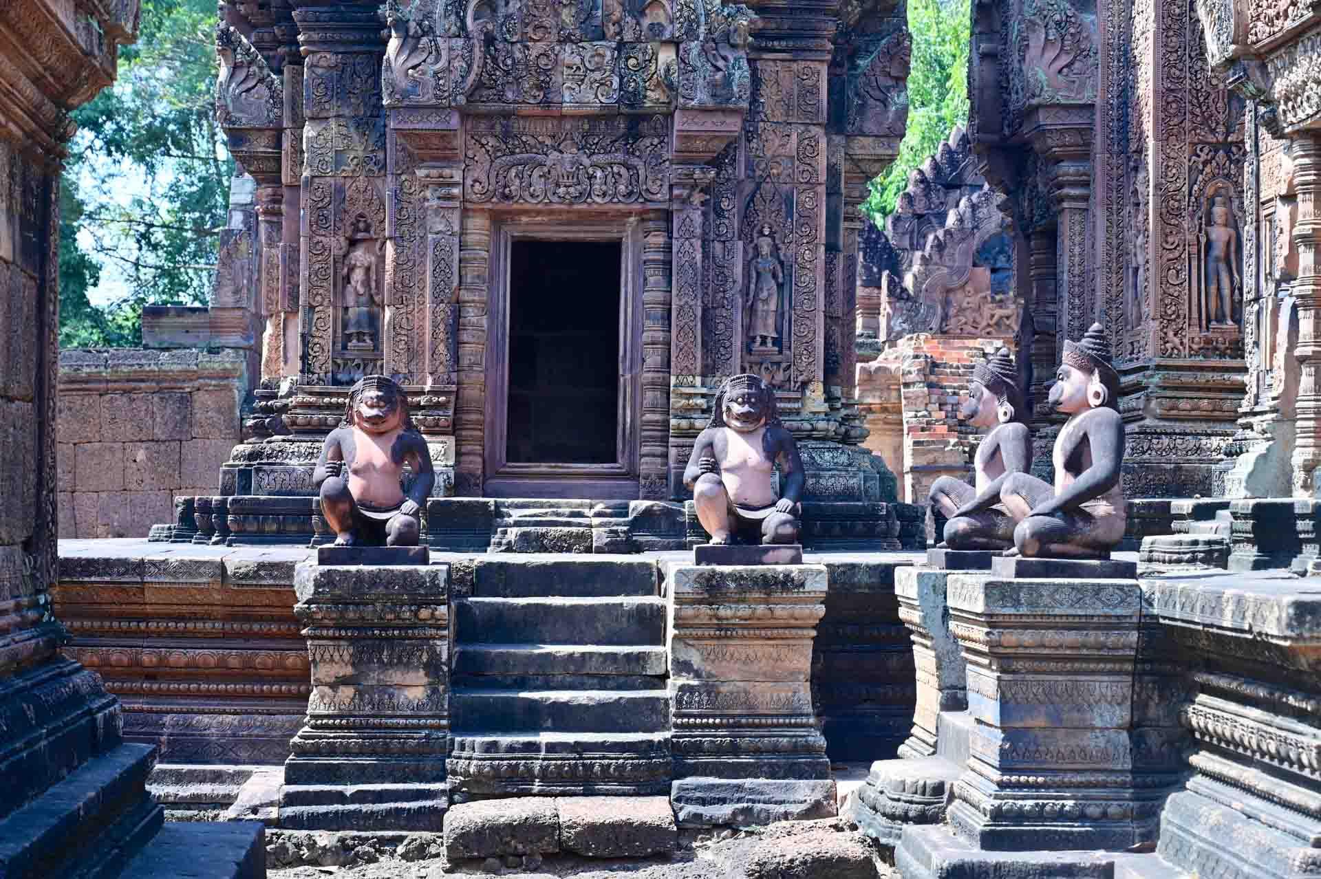 Banteay Srei, un des temples les plus émouvants autour de Siem Reap © Pascale Missoud